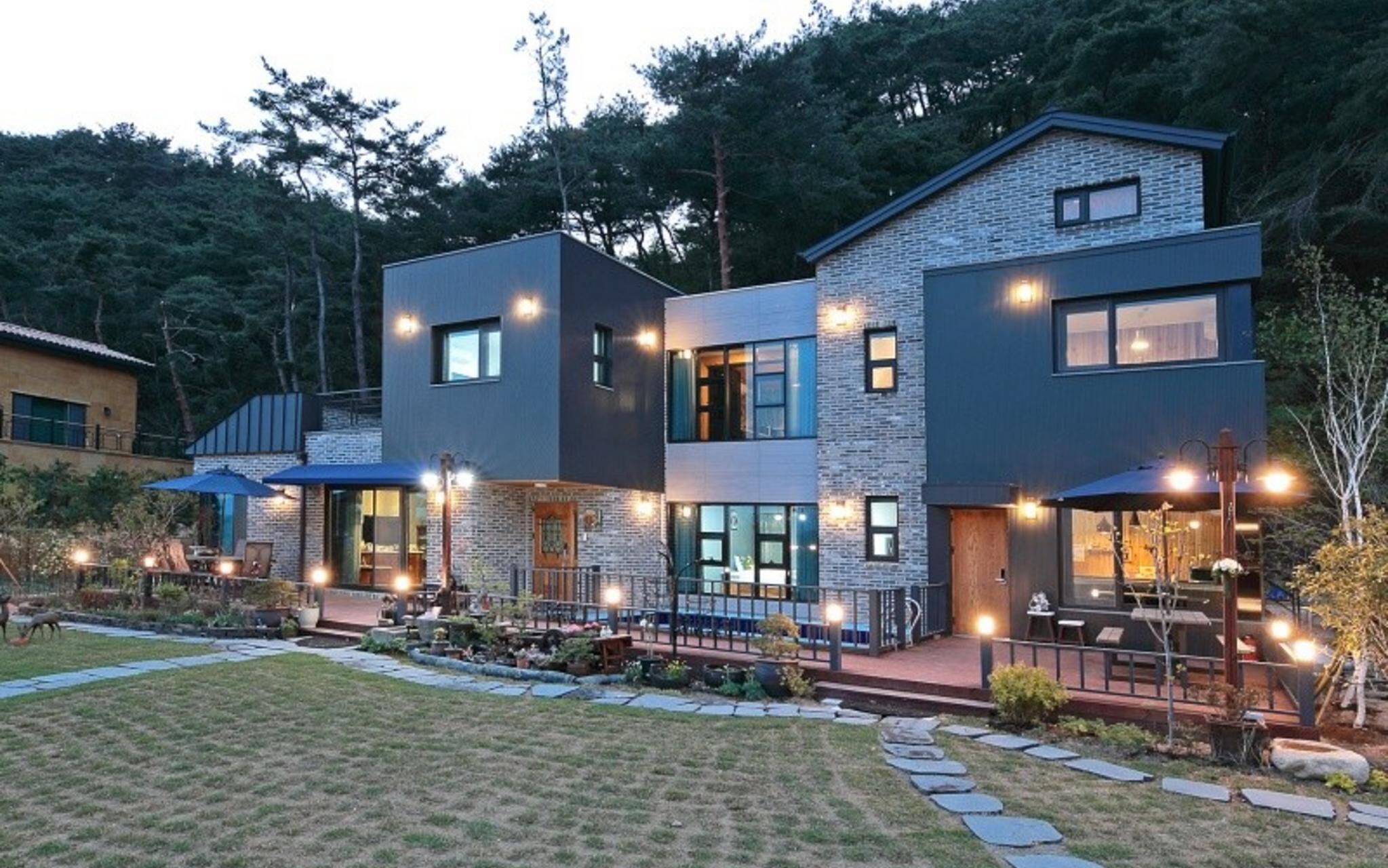 Gyeongju Oslo Pool Villa