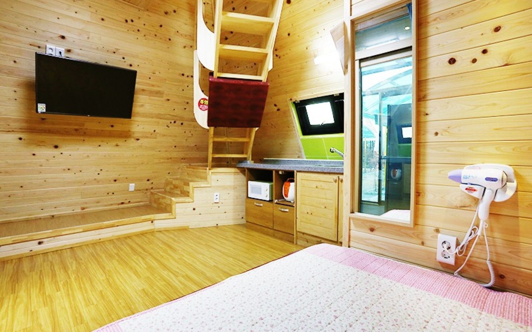 Gyeongju Pyramid Pension