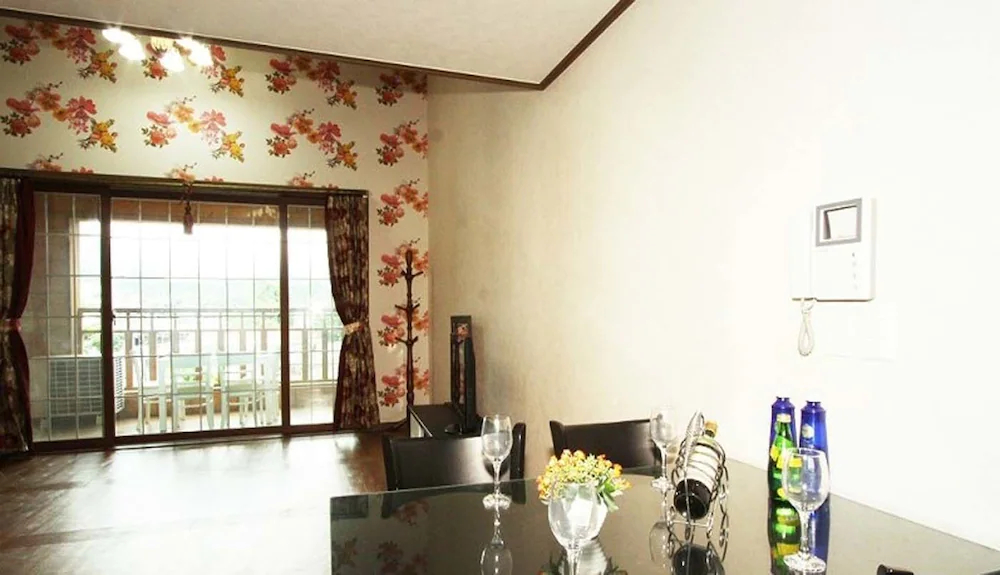 Gyeongju Raspberry Pension