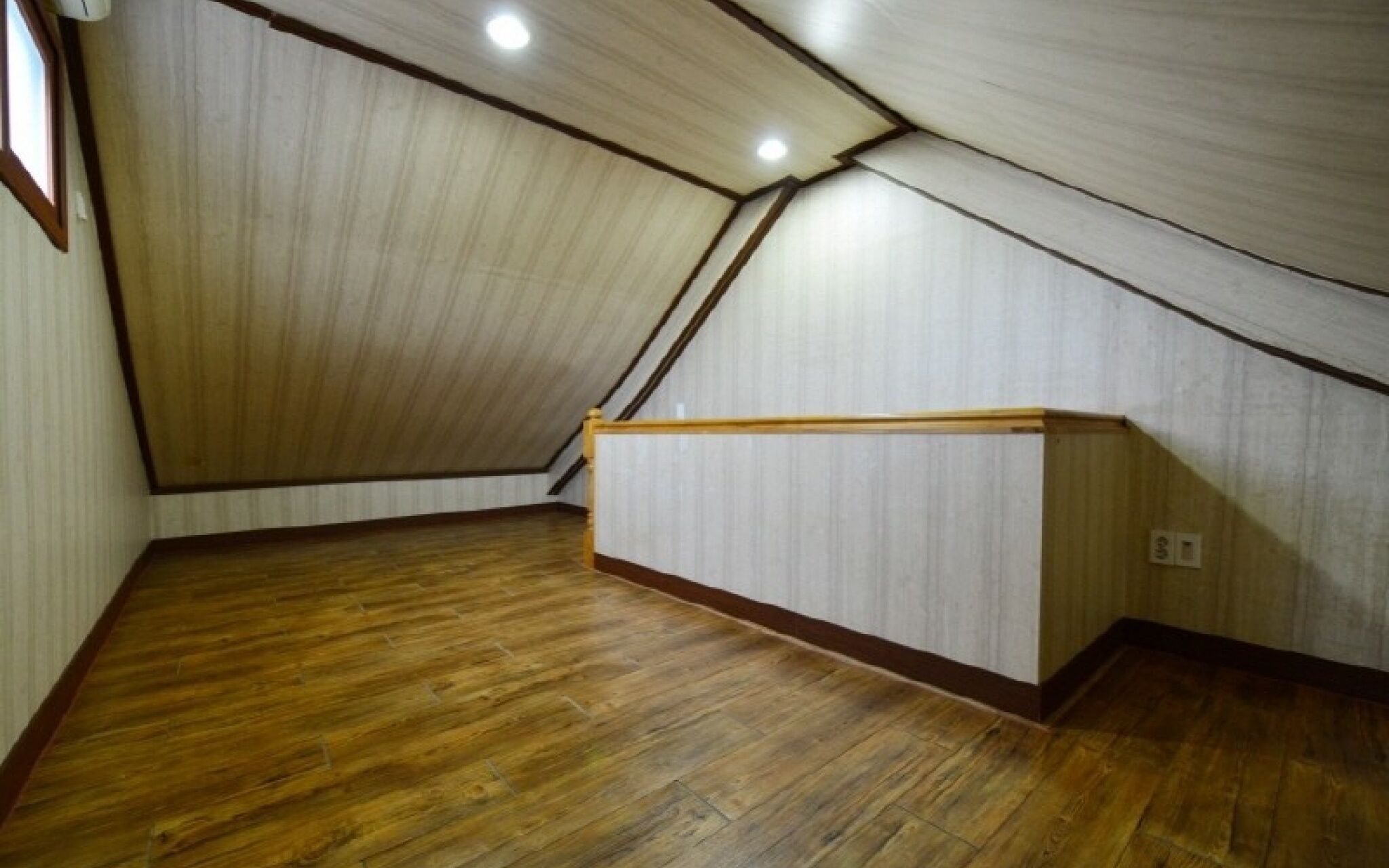 Gyeongju Songlim Byeoljang Pension