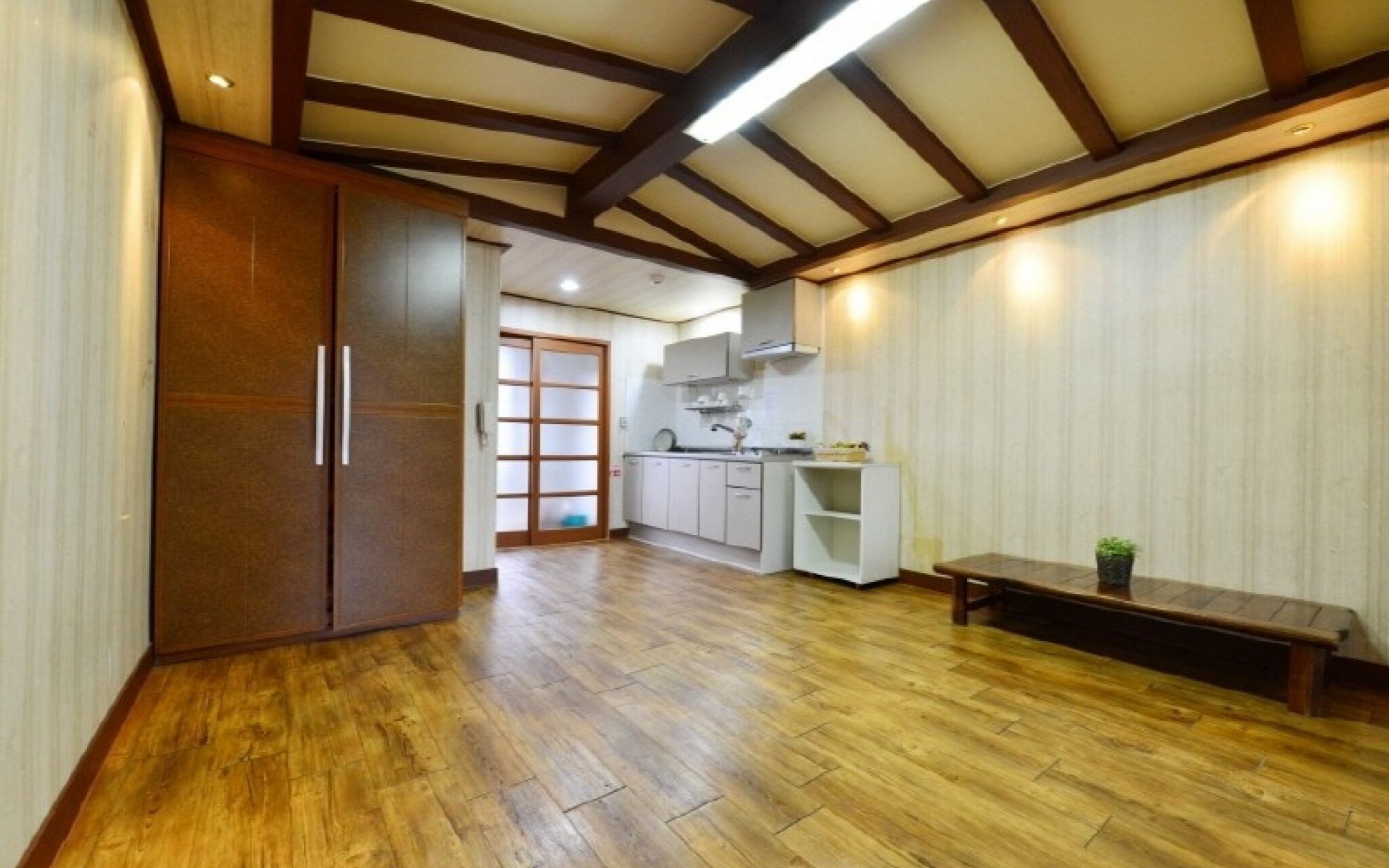 Gyeongju Songlim Byeoljang Pension