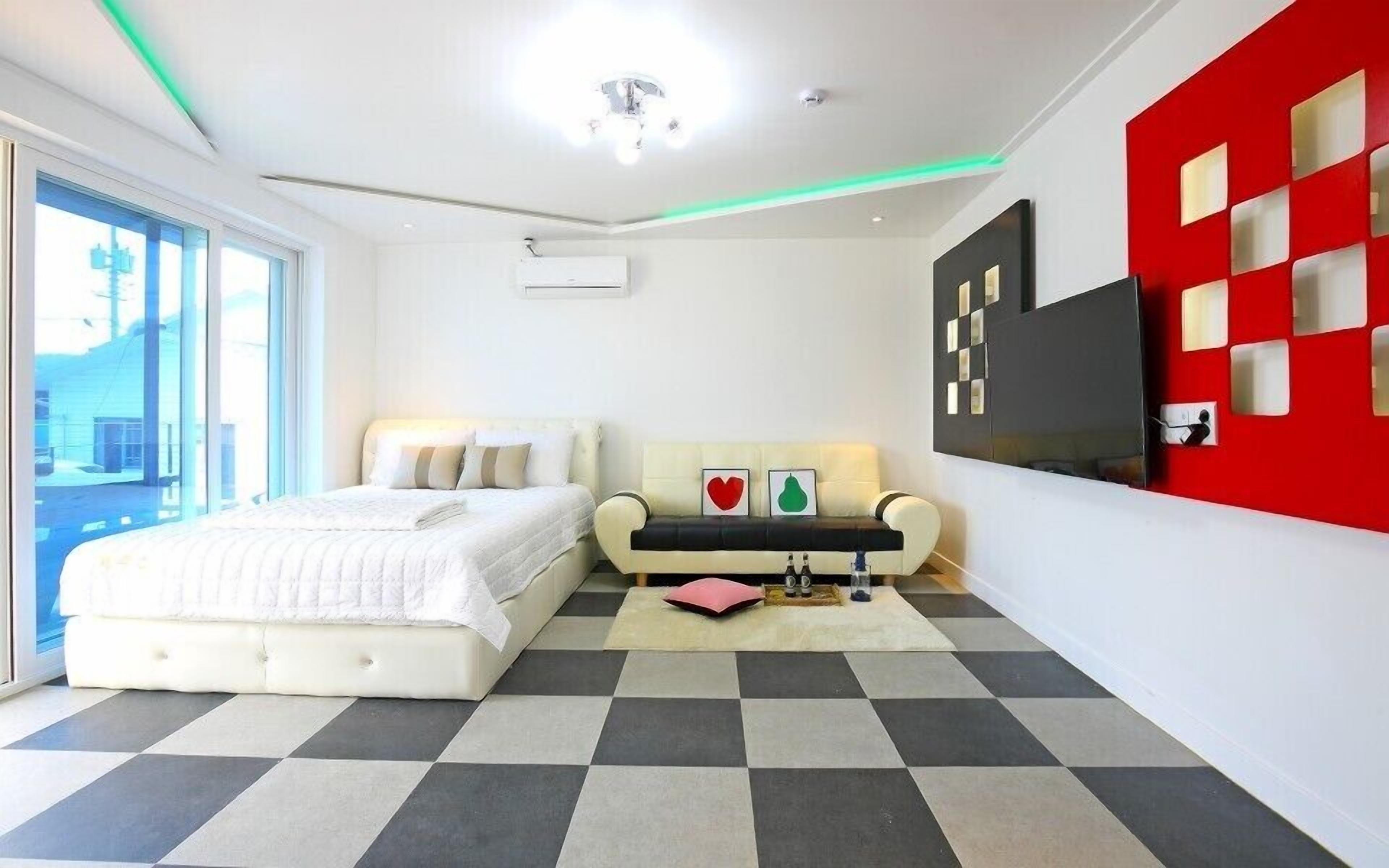 Gyeongju the One Pension - Red