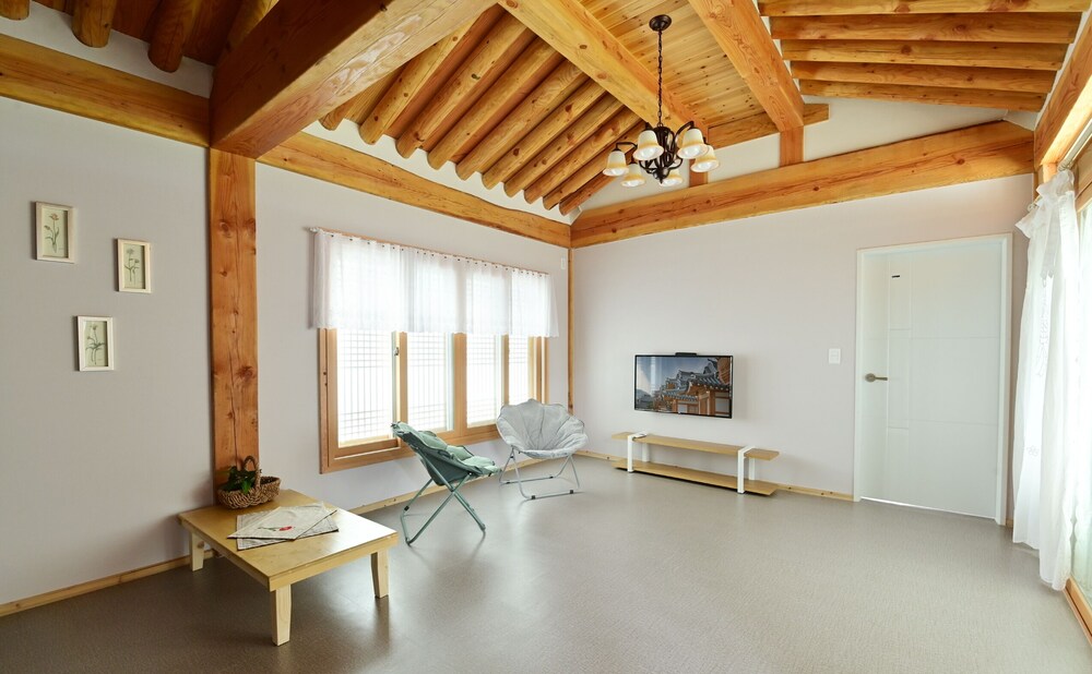 Gyeongju The Silla Hanok Hotel