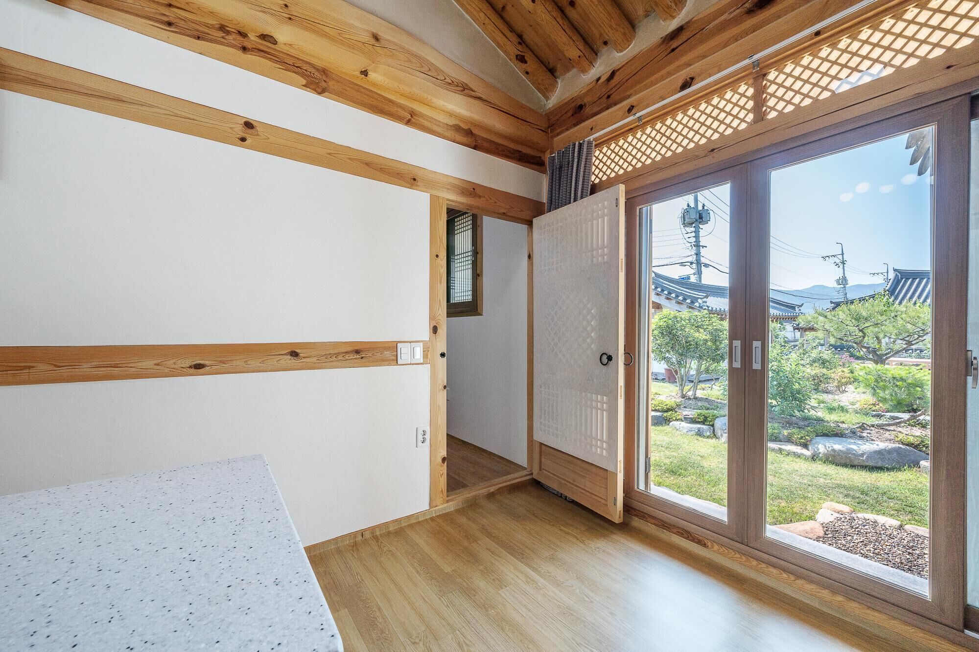 Gyeongju Wadamjung Hanok Pension