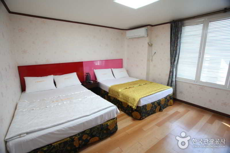 Hotel Valentine Gyeongju