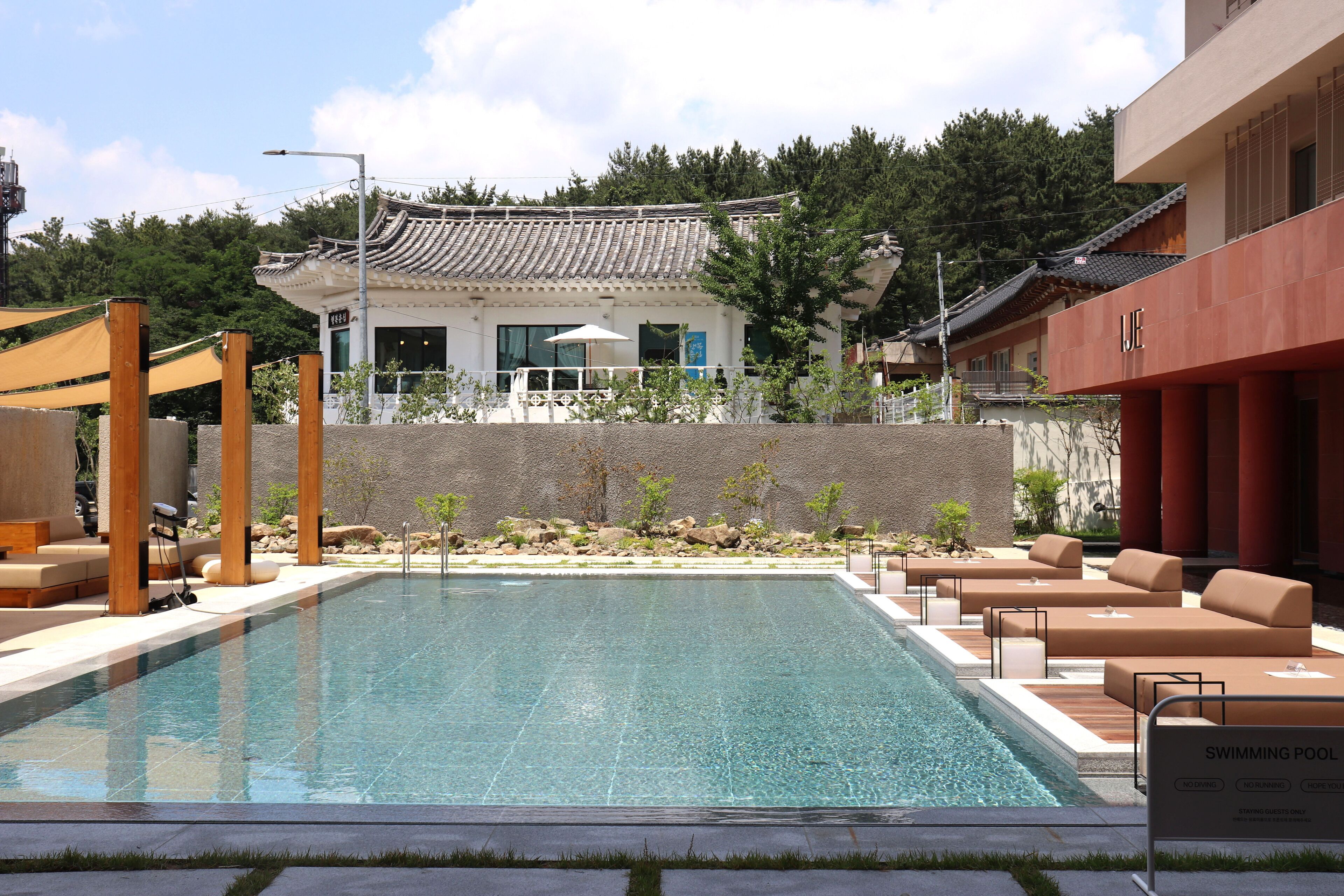 IJE Hotel
