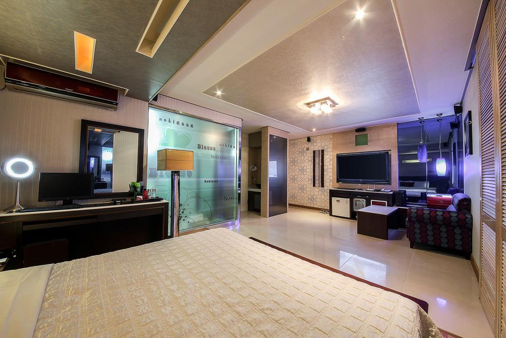 N Motel MG Stay