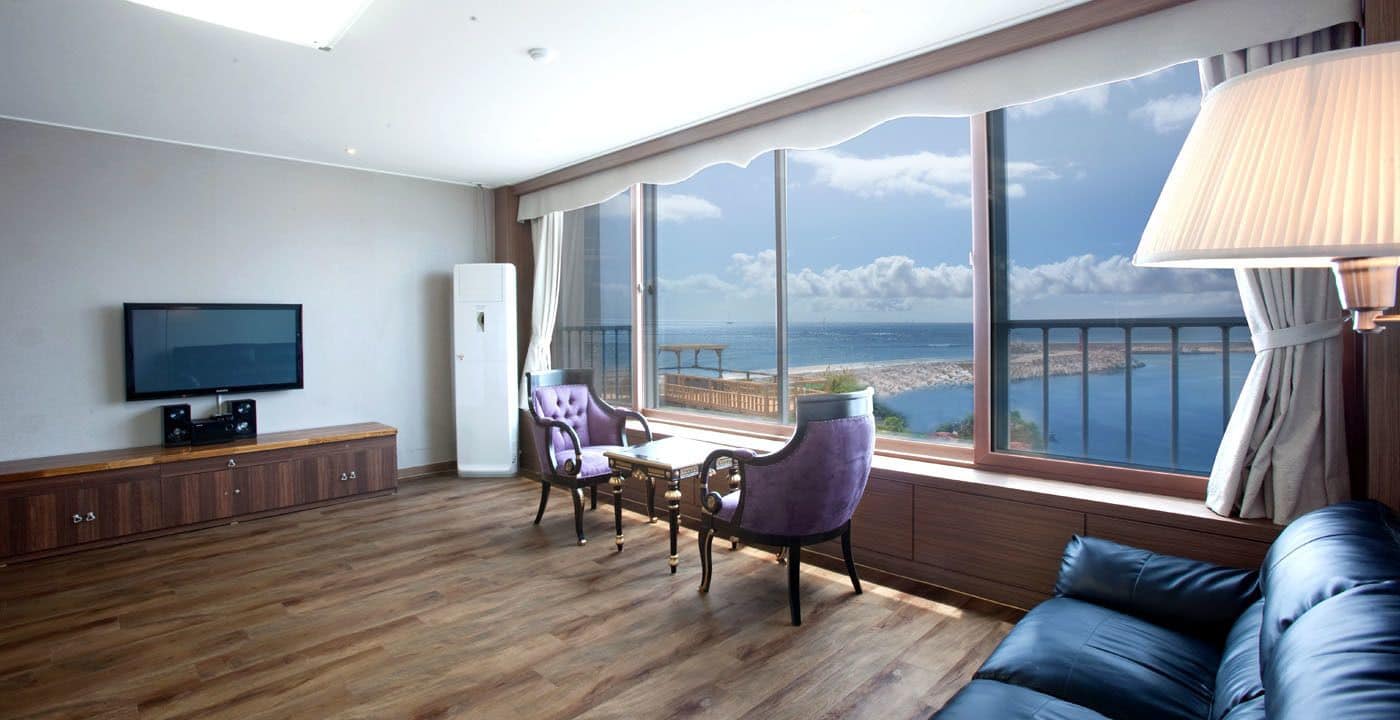 November Resort