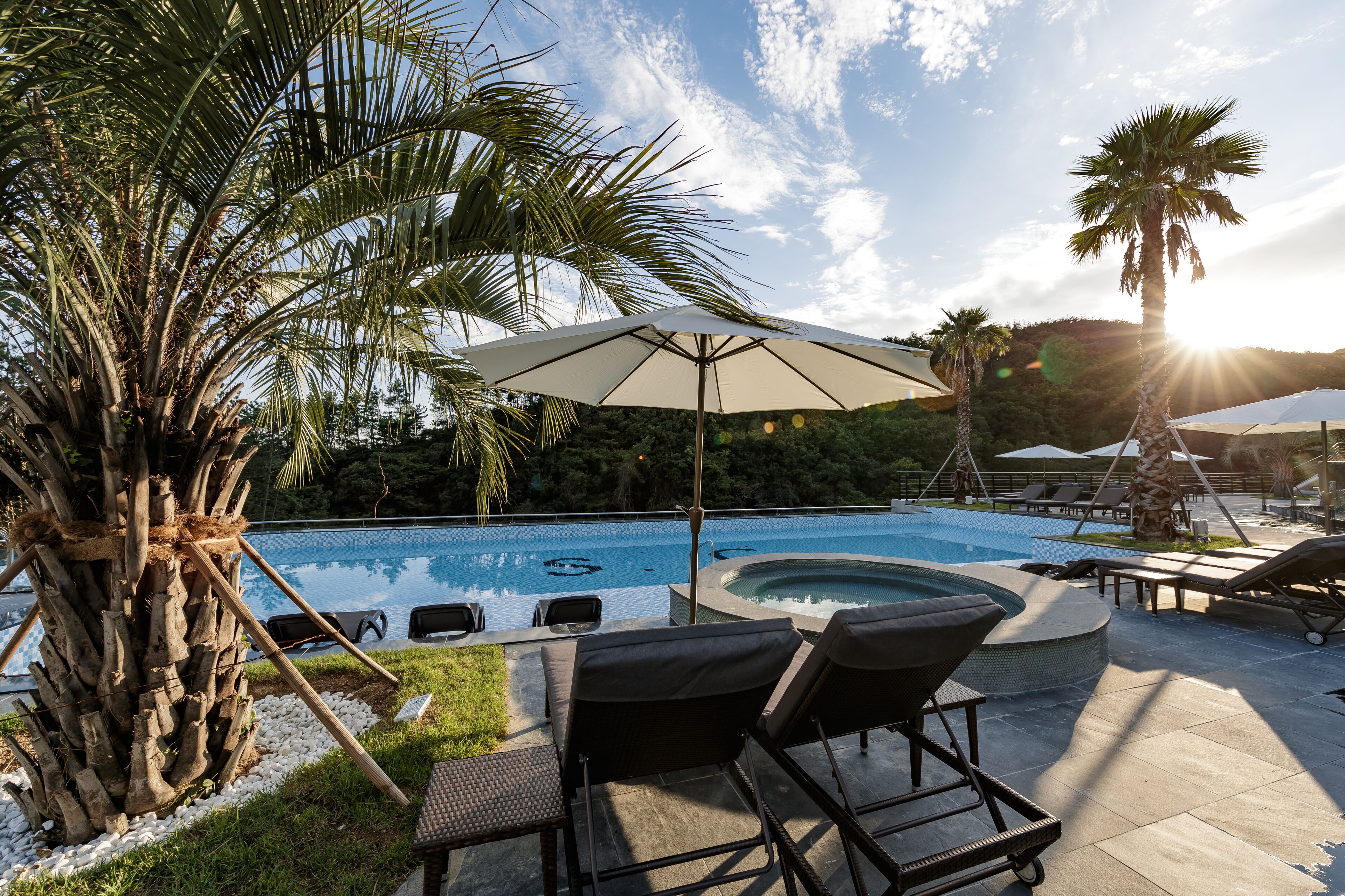 Sg Villa and Hotel