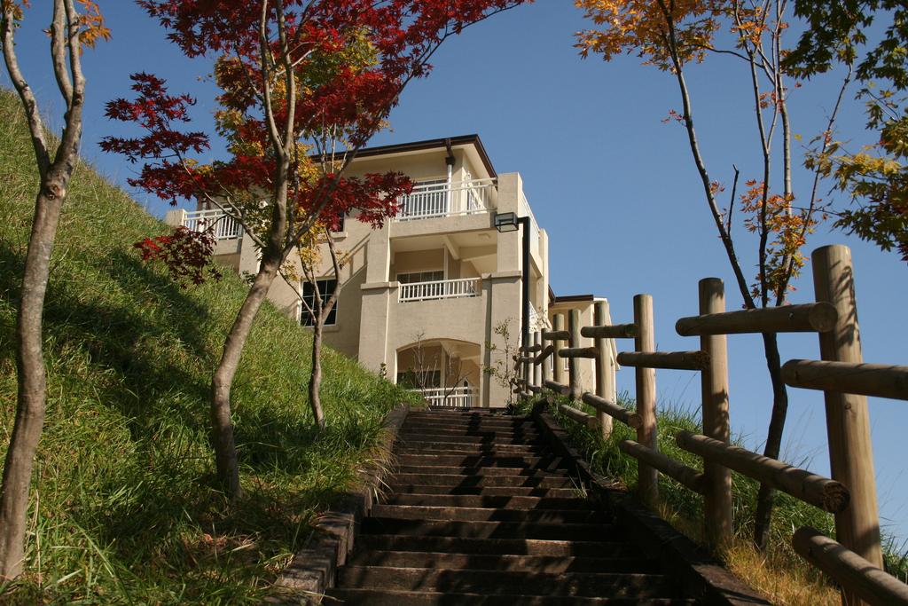 The Mauna Ocean Resort