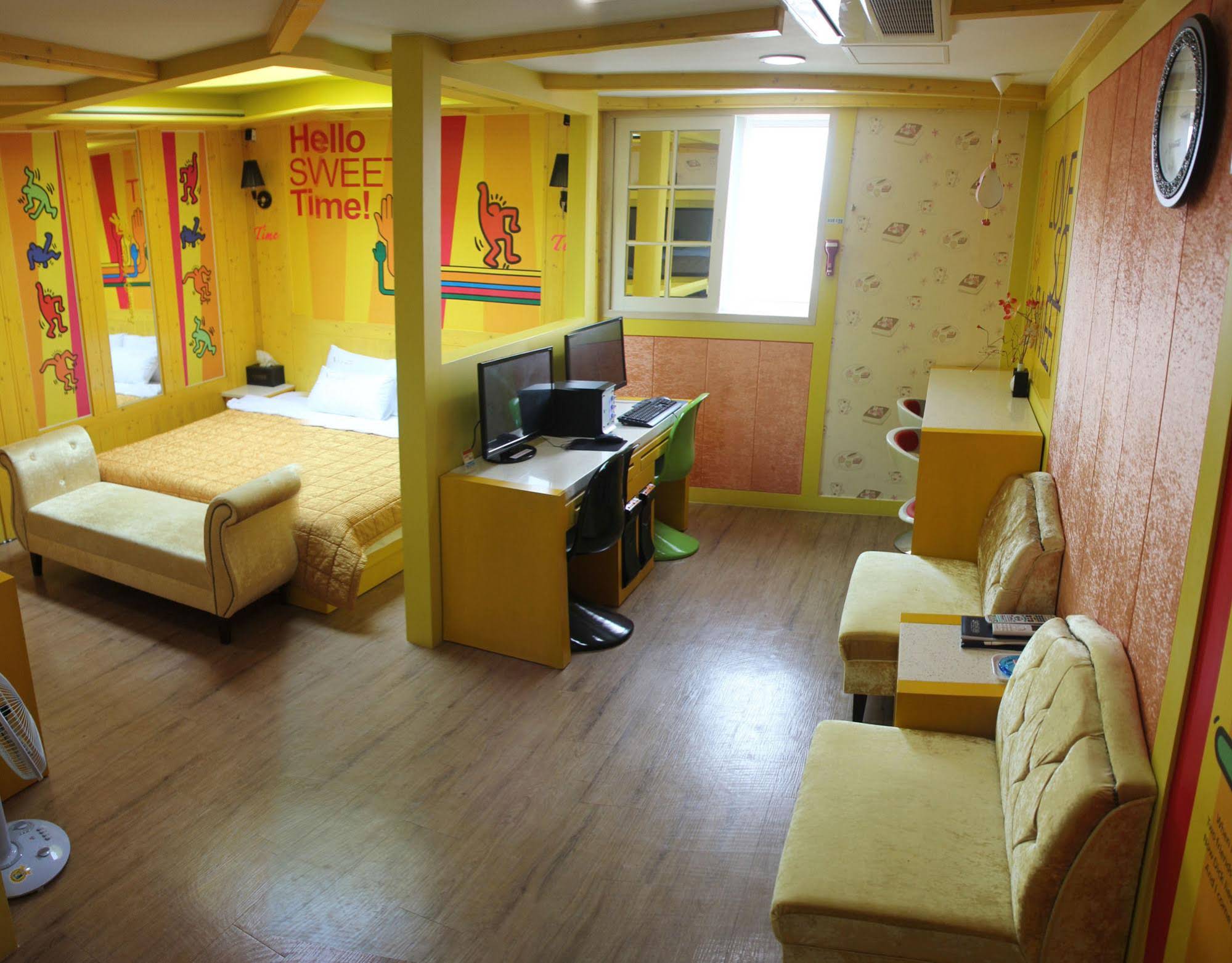 Time Motel