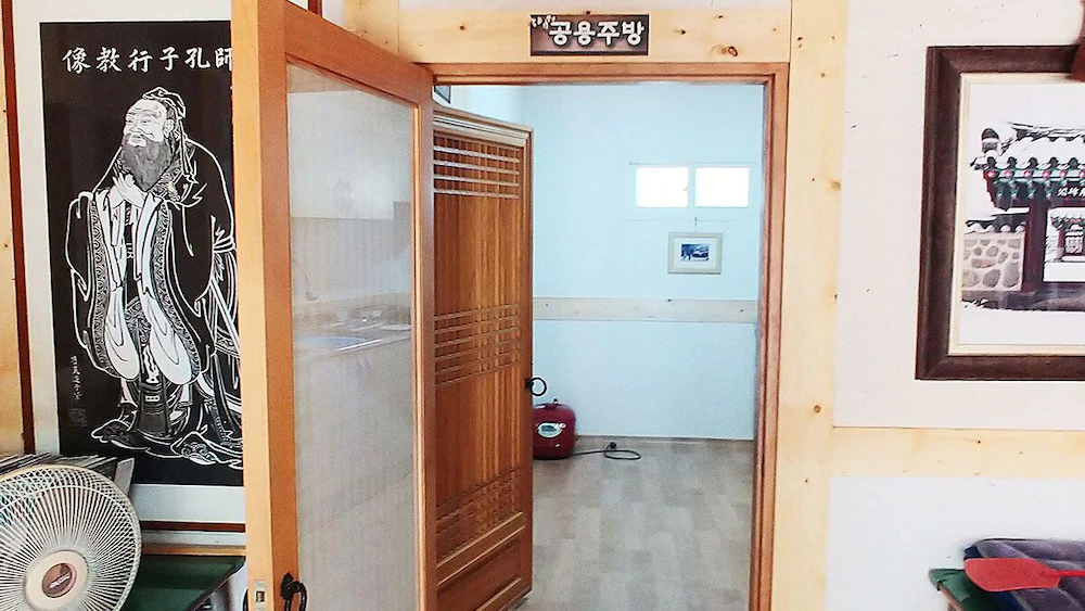 Yeokrakjae Hanok Guesthouse
