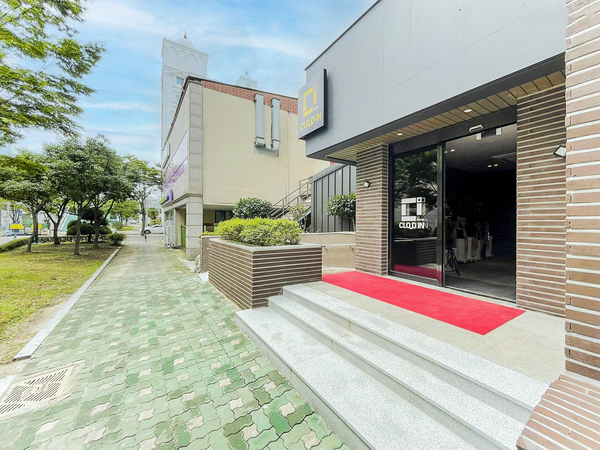Cloudin Hotel Mokpo Peace Square Branch