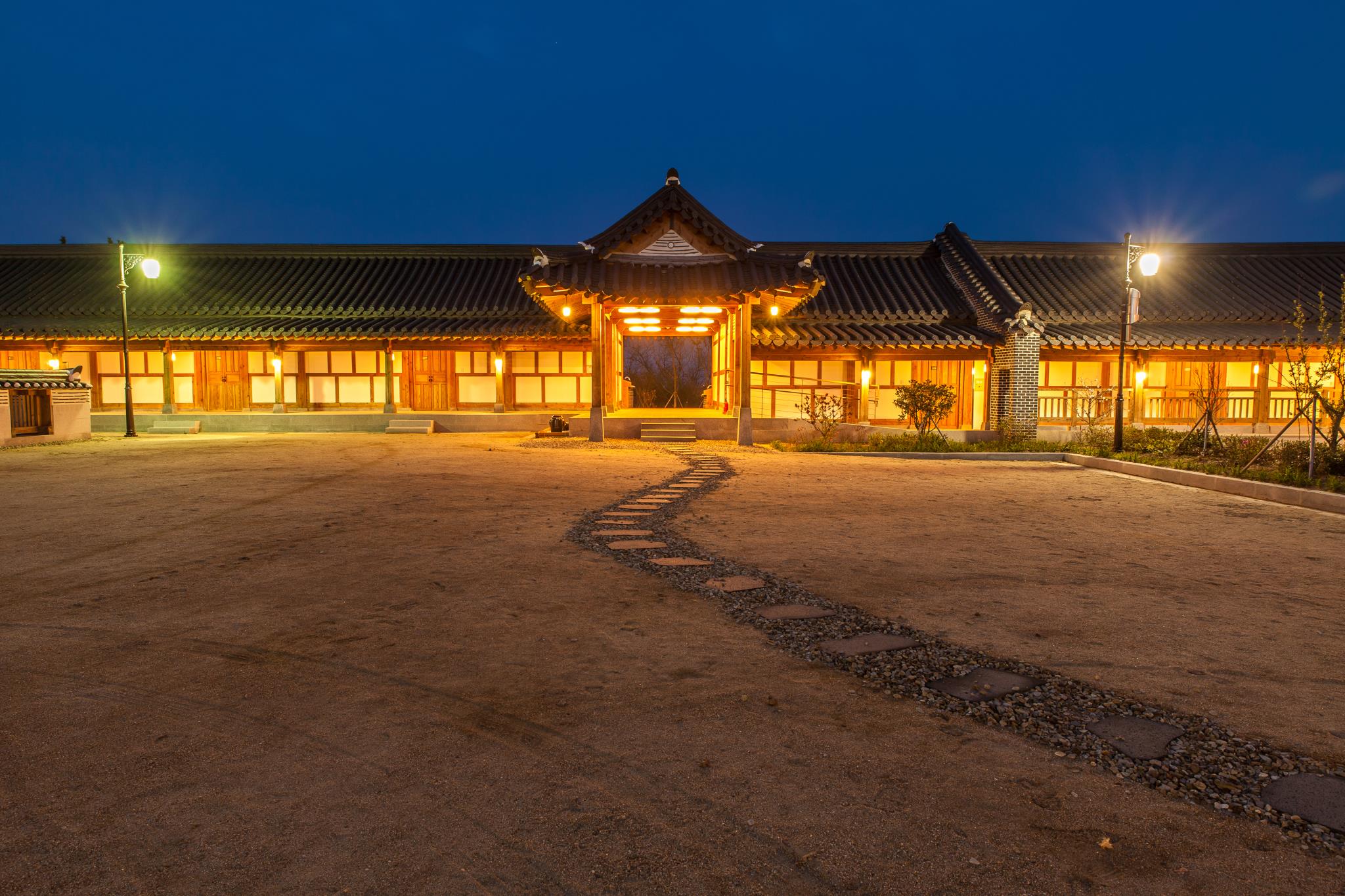 Hanok Hotel Youngsanjae