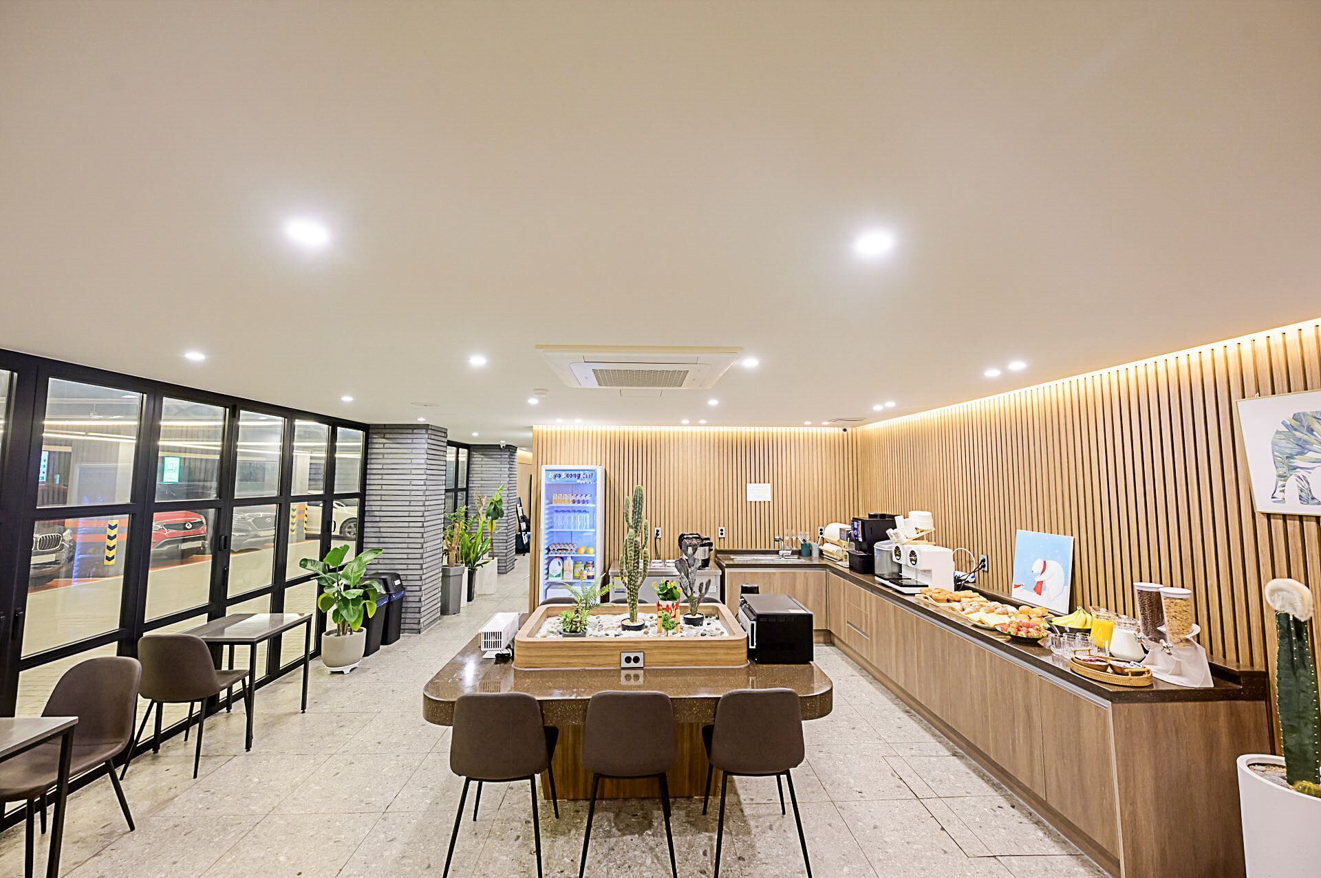 Mokpo H Avenue Hotel Peace Plaza