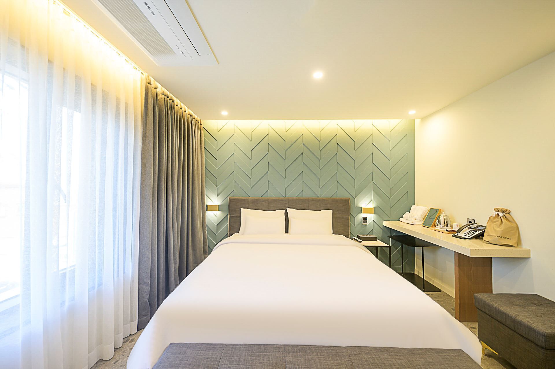 Mokpo H Avenue Hotel Peace Plaza