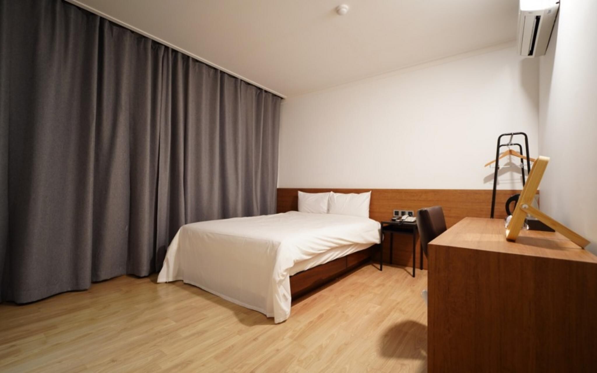 Utopia Family Hotel