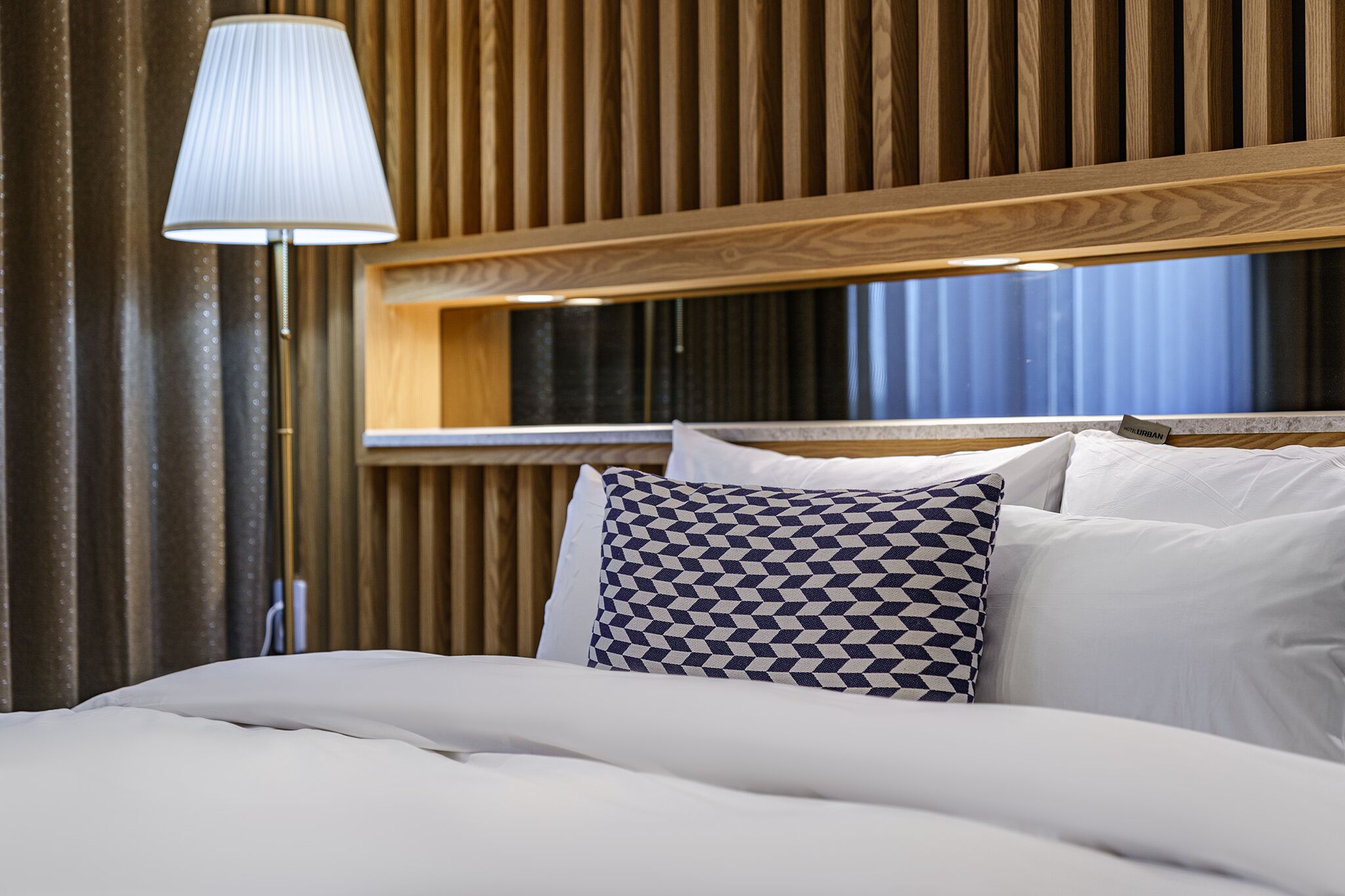 Urban Hotel