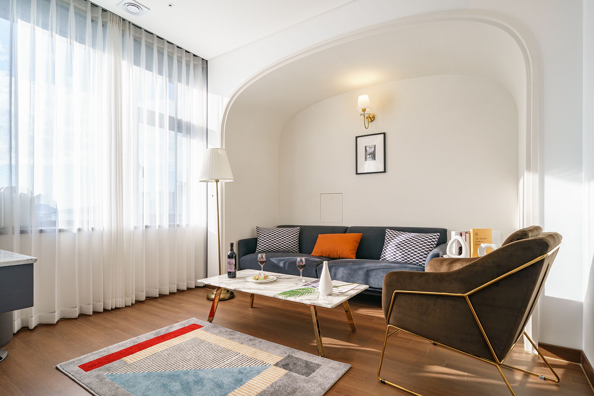 Urban Hotel