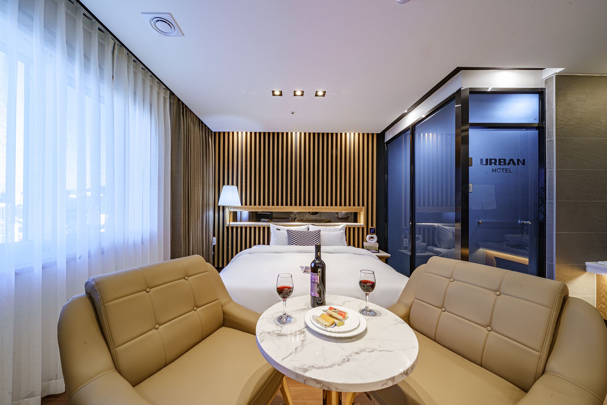 Urban Hotel