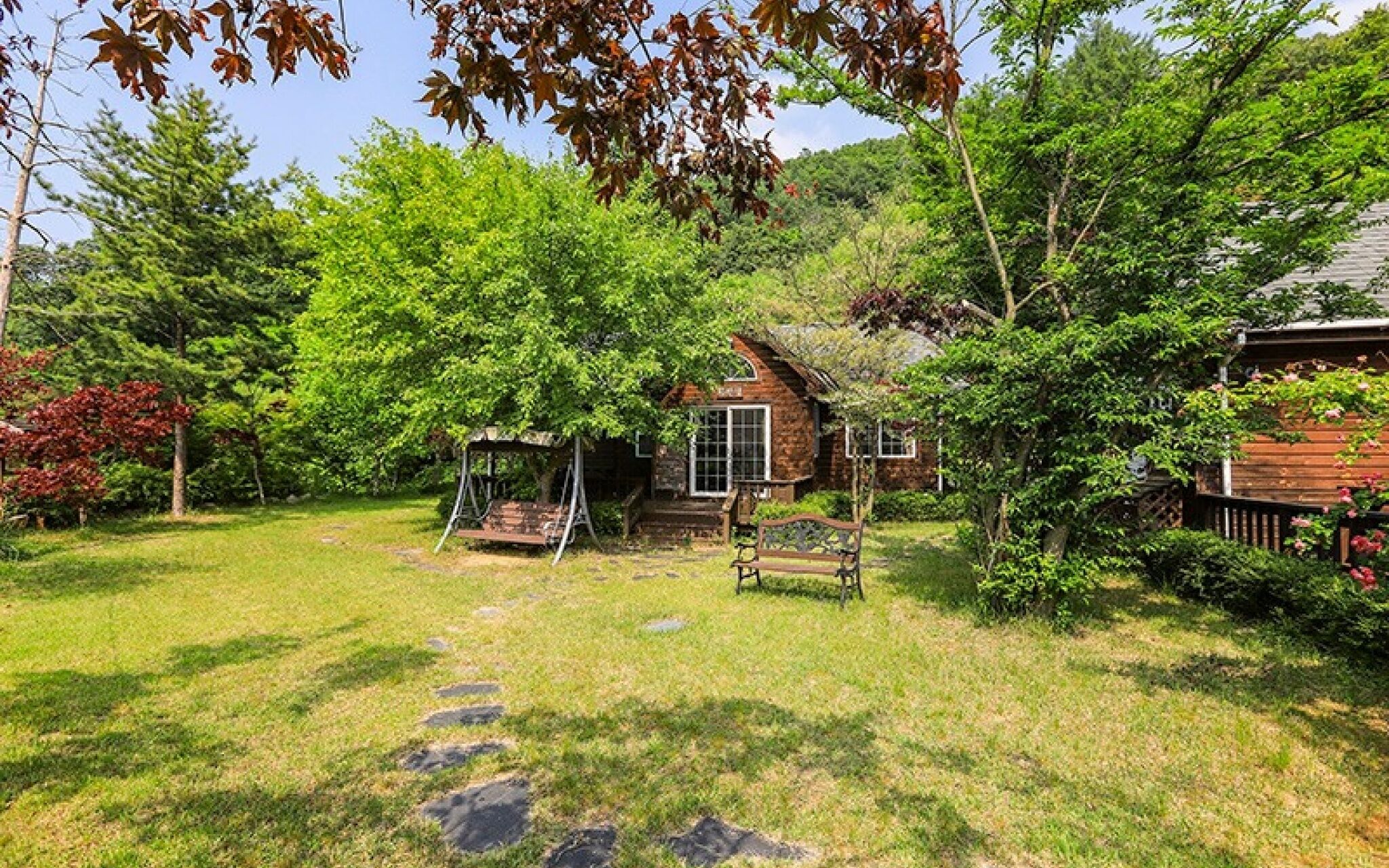 Muju Bandi Pension