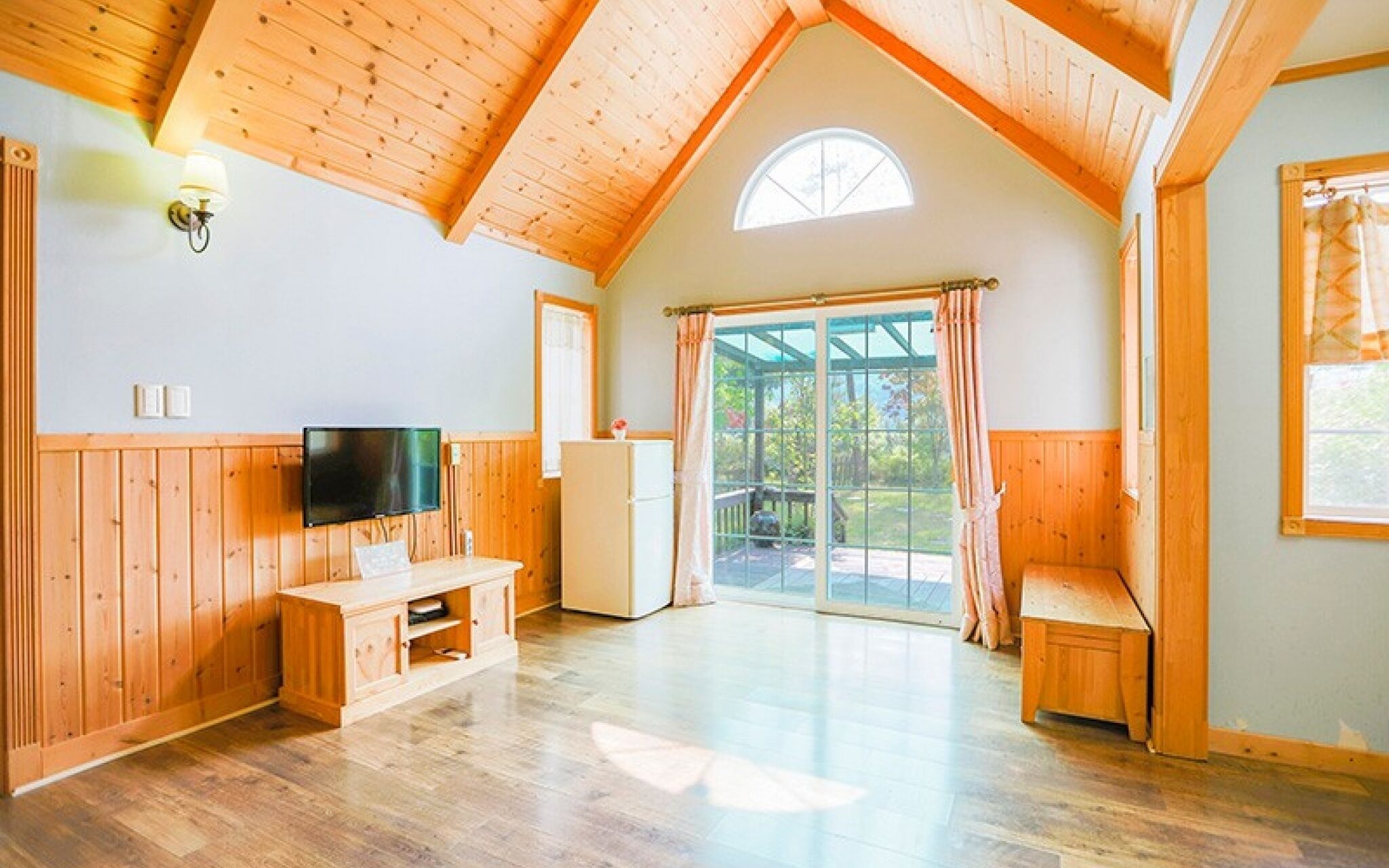 Muju Bandi Pension