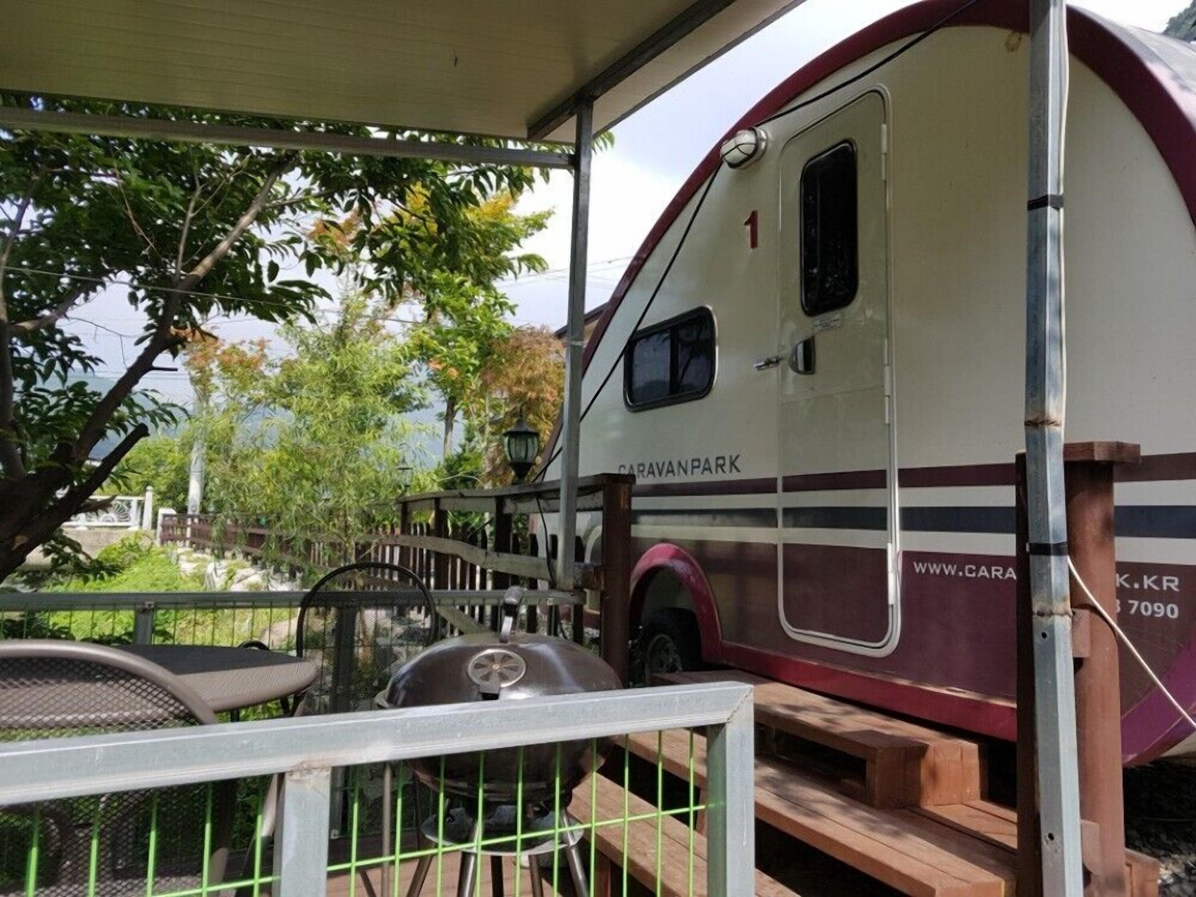 Muju Caravan Pesnion