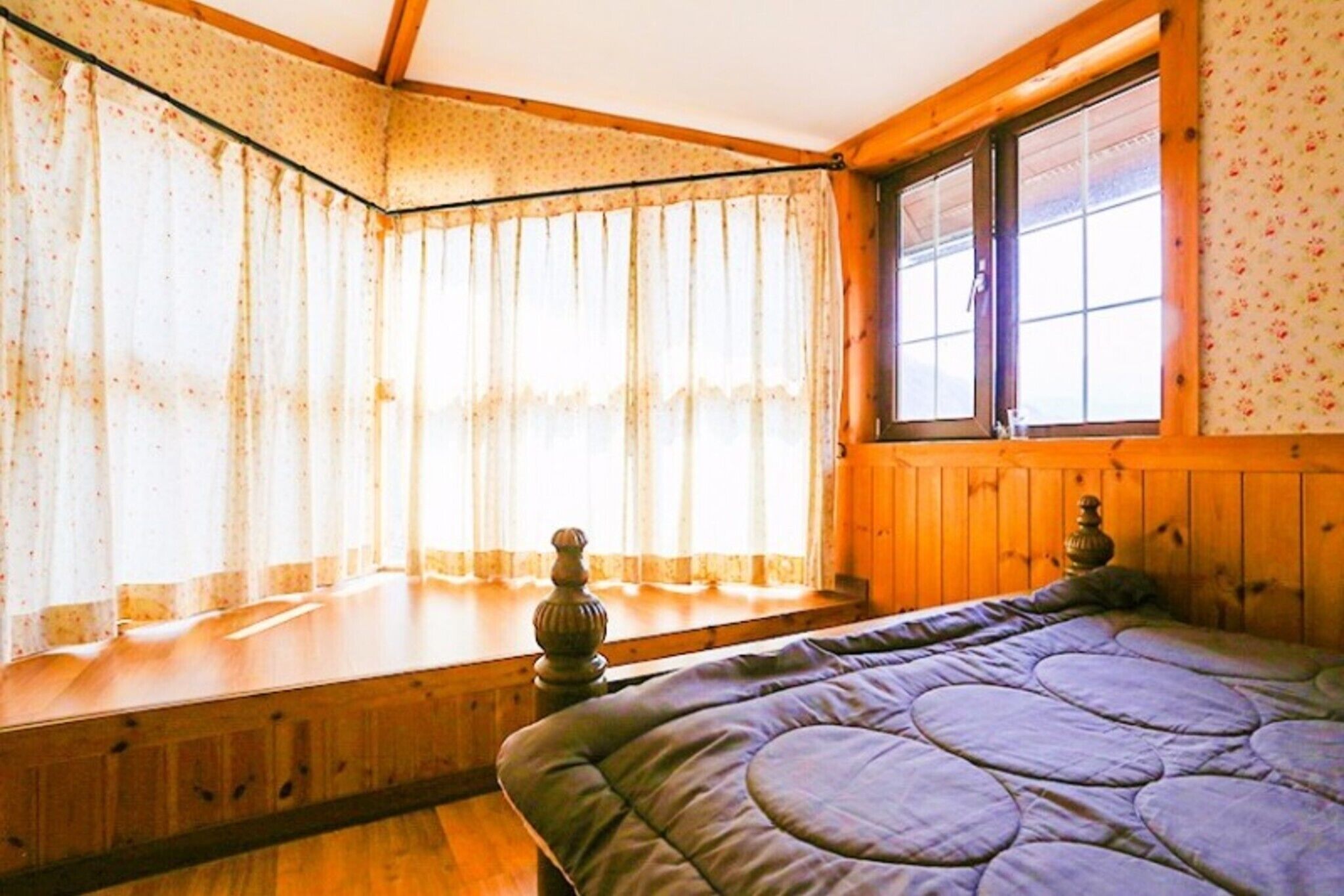 Muju Clouds Pension