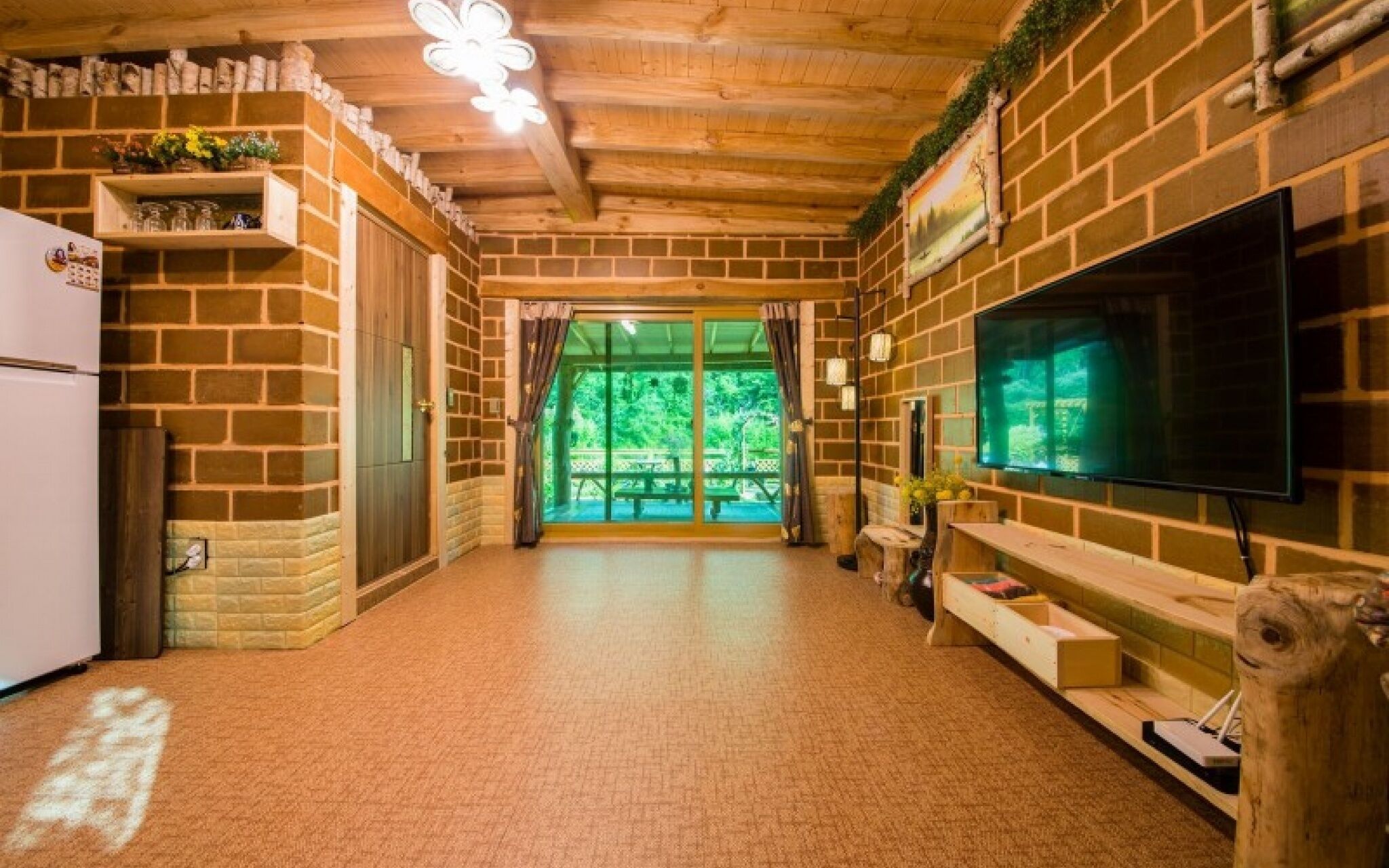 Muju Heukjip Punggyeong Pension