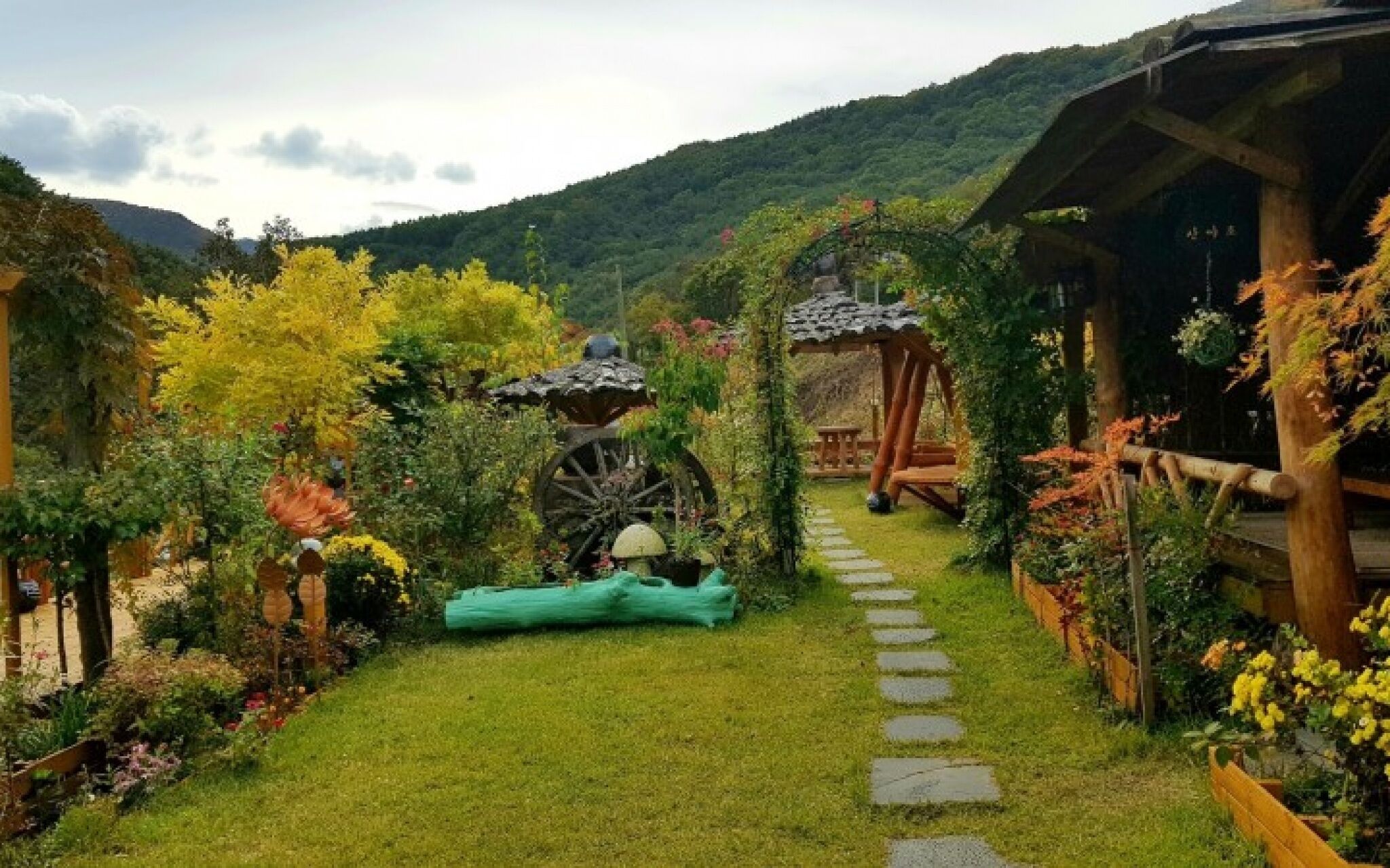 Muju Heukjip Punggyeong Pension