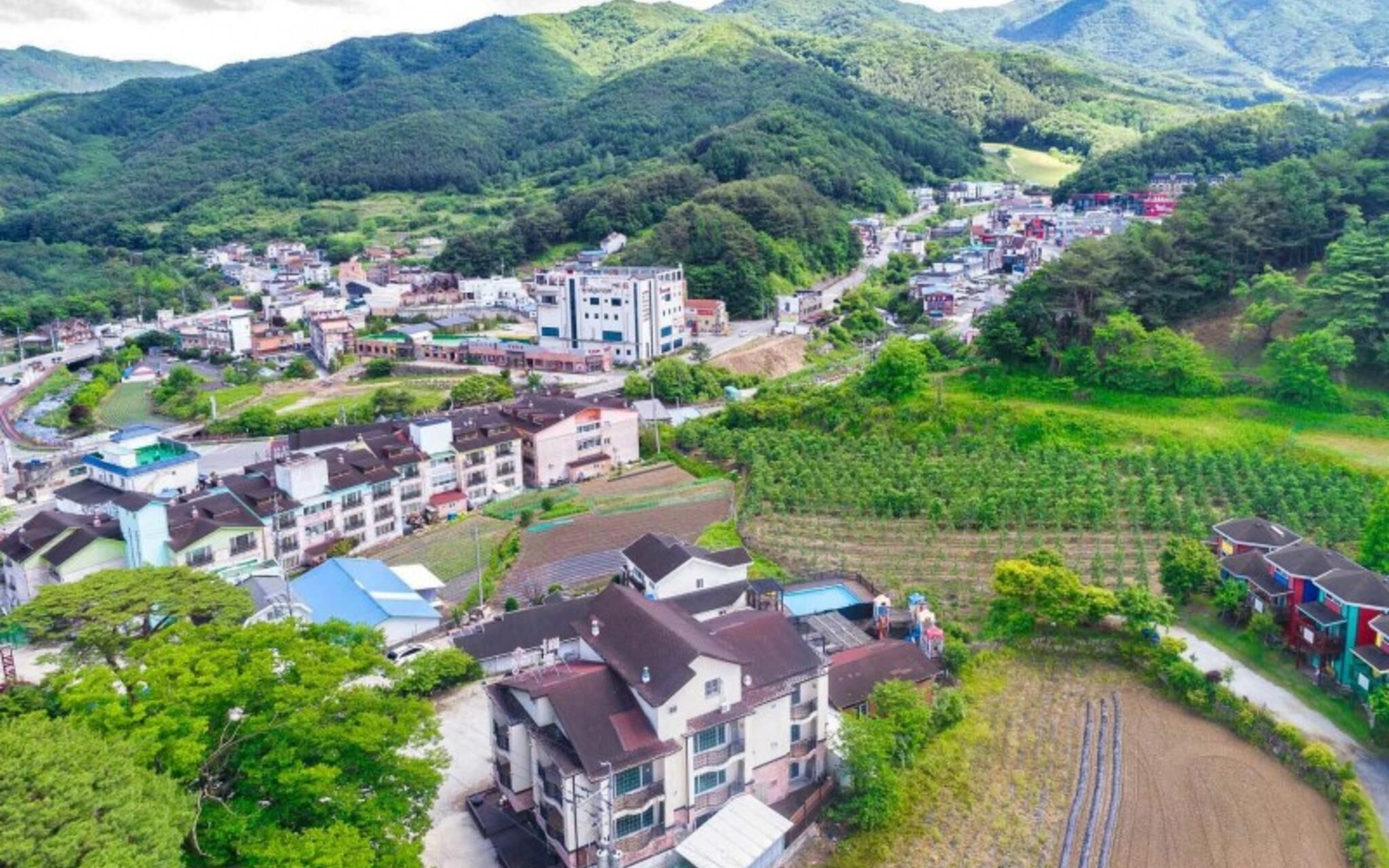 Muju Ppalganjibung Ski Shop Pension