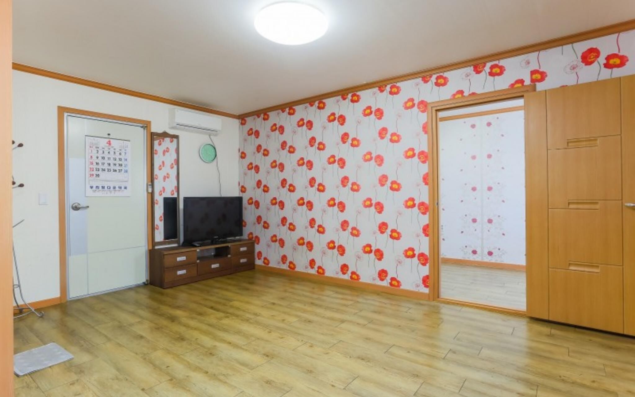 Muju Rainbow Pension