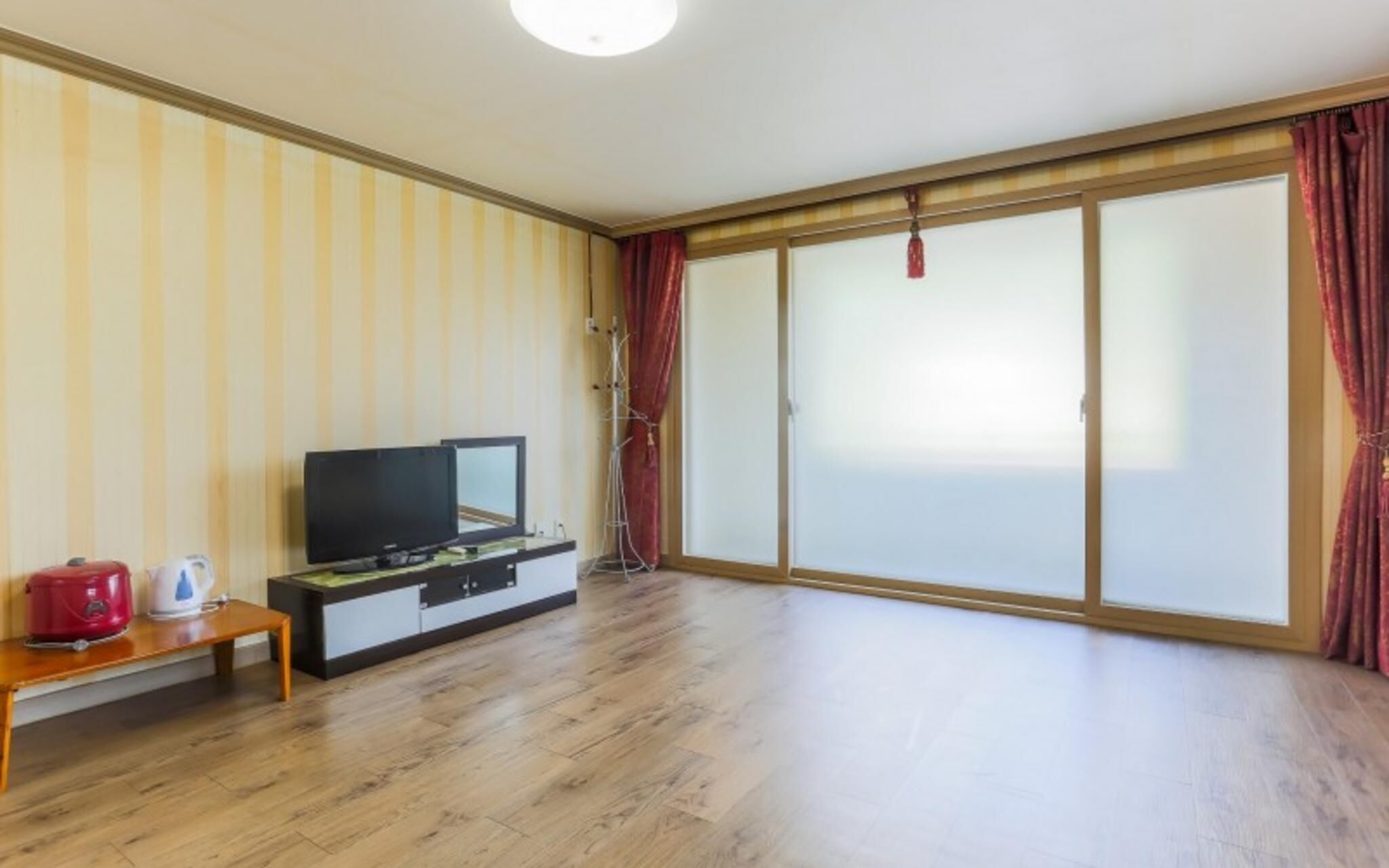 Muju Rainbow Pension