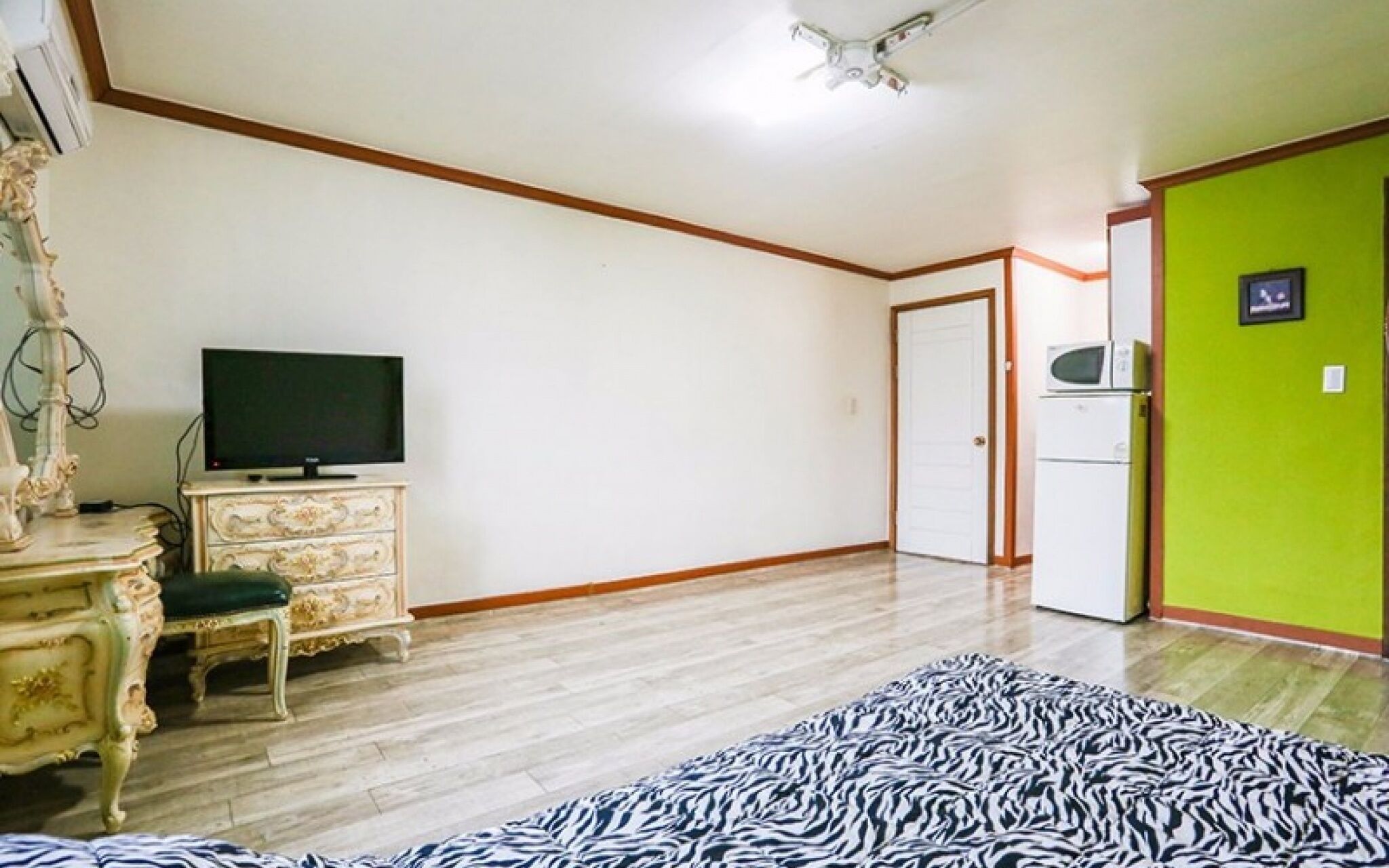 Muju Snowflower Travel Pension