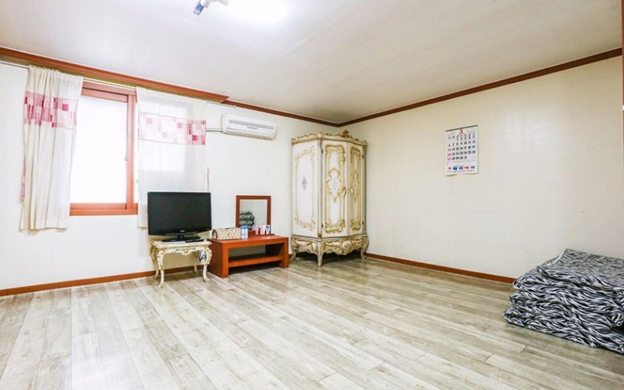 Muju Snowflower Travel Pension