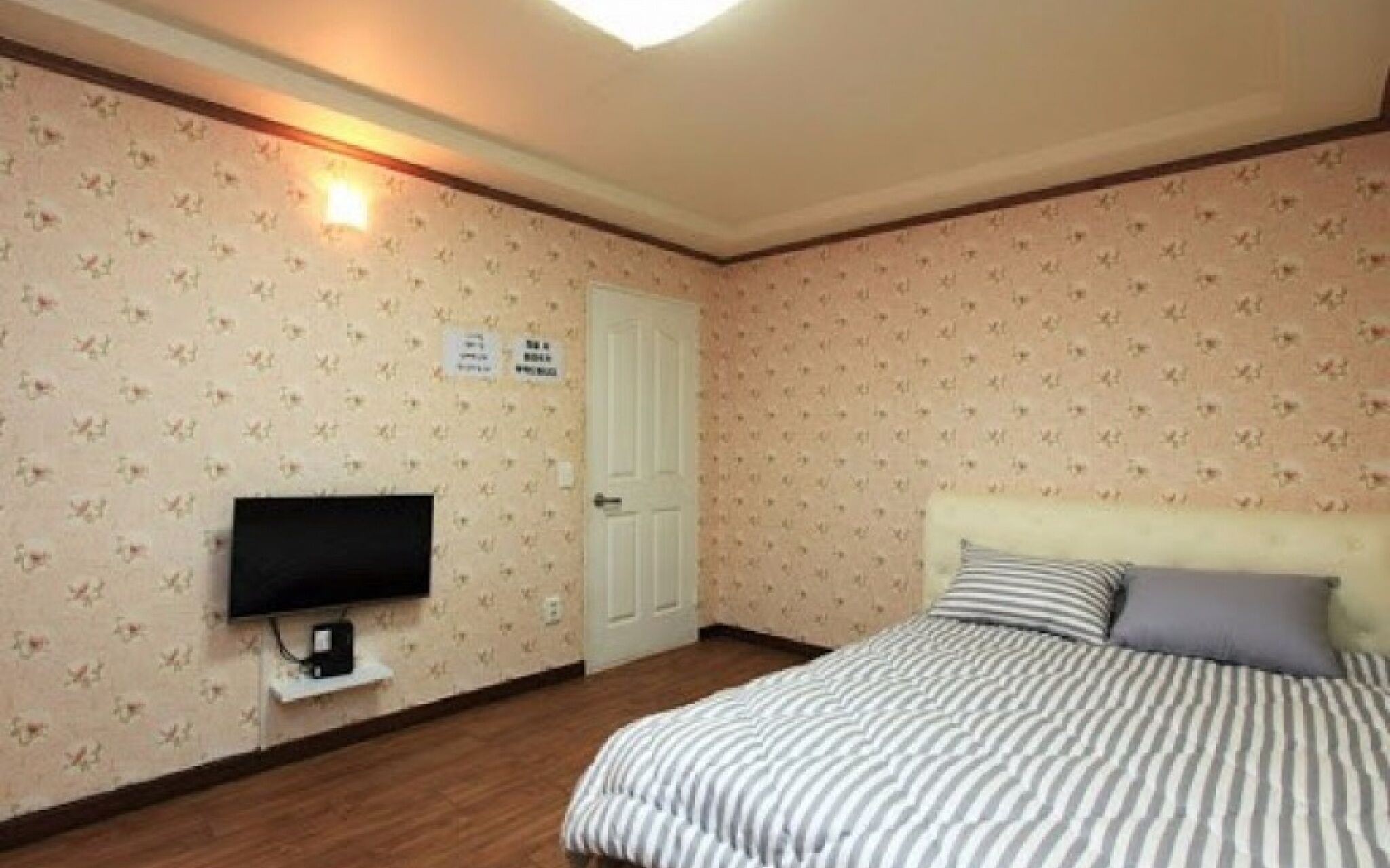 Muju Snowflower Travel Pension