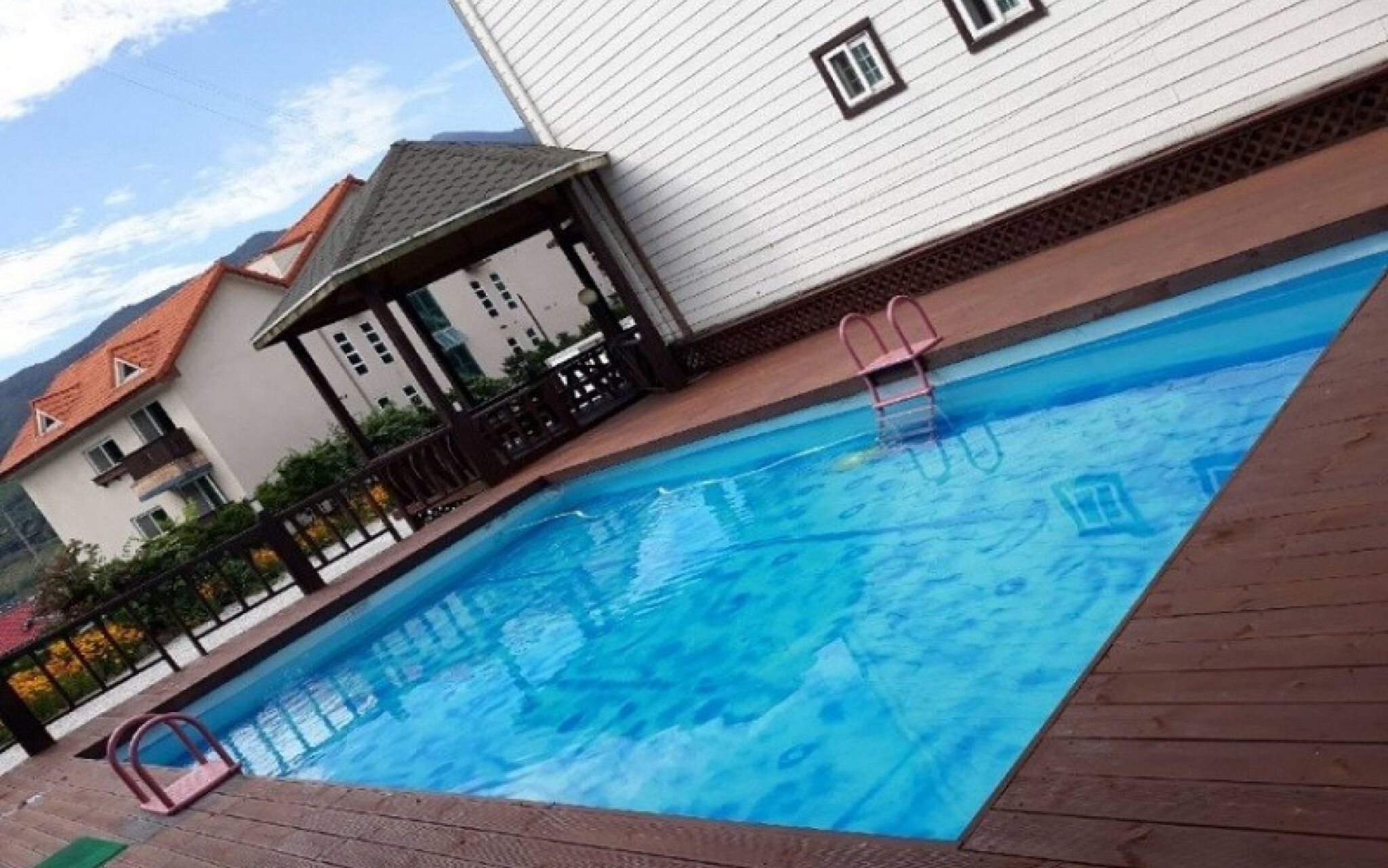 Muju Snowflower Travel Pension