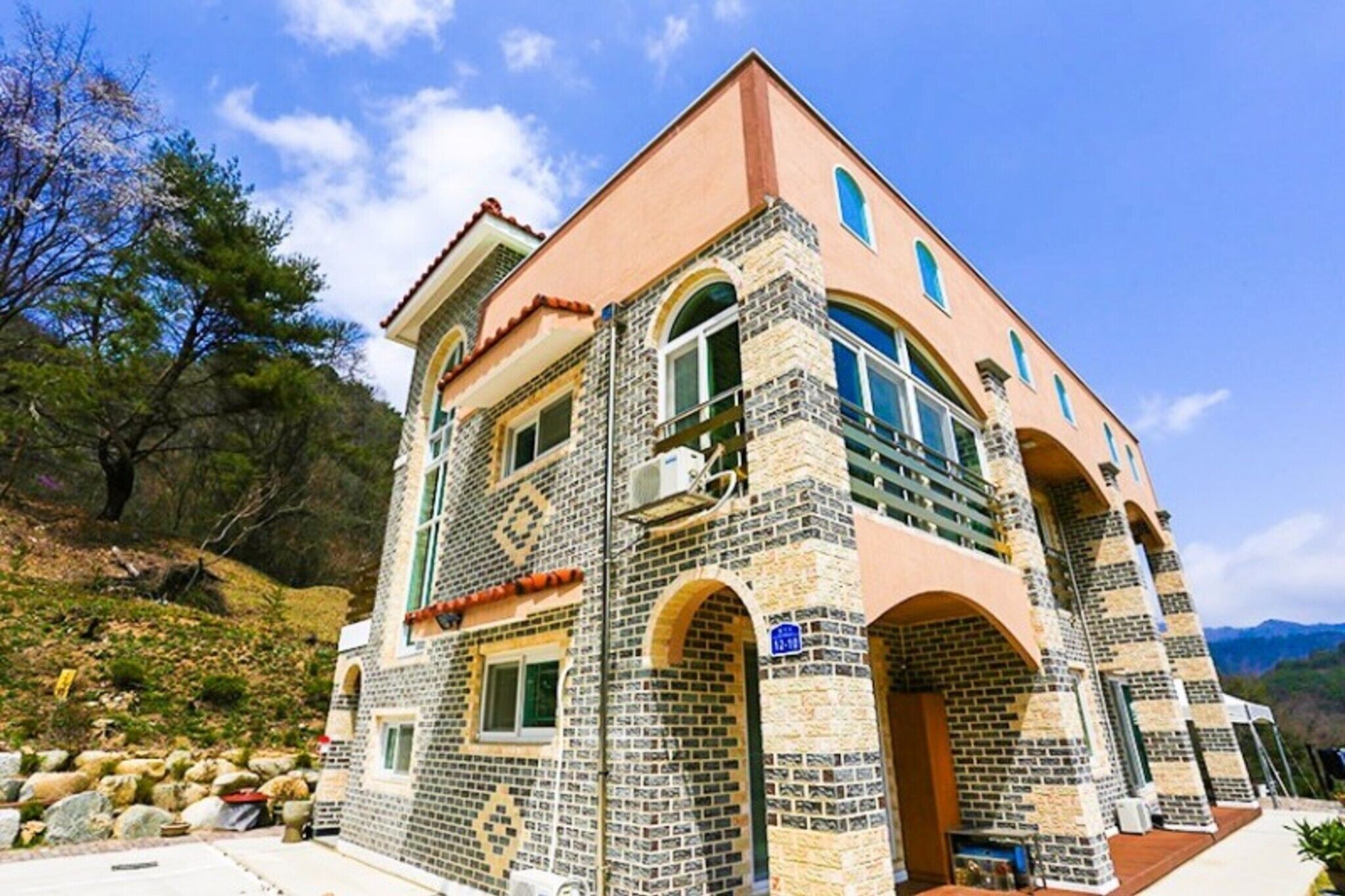 Muju Solhyanggi Pension