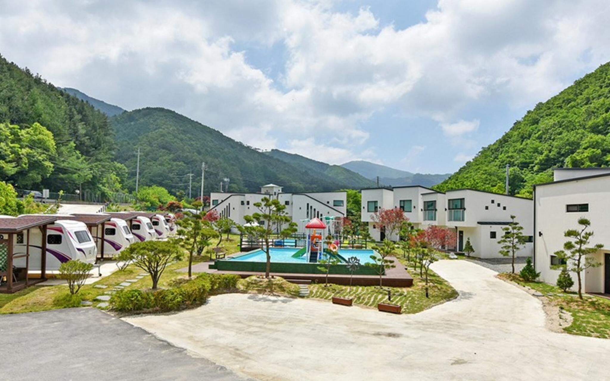 Muju The Haru Pool Villa