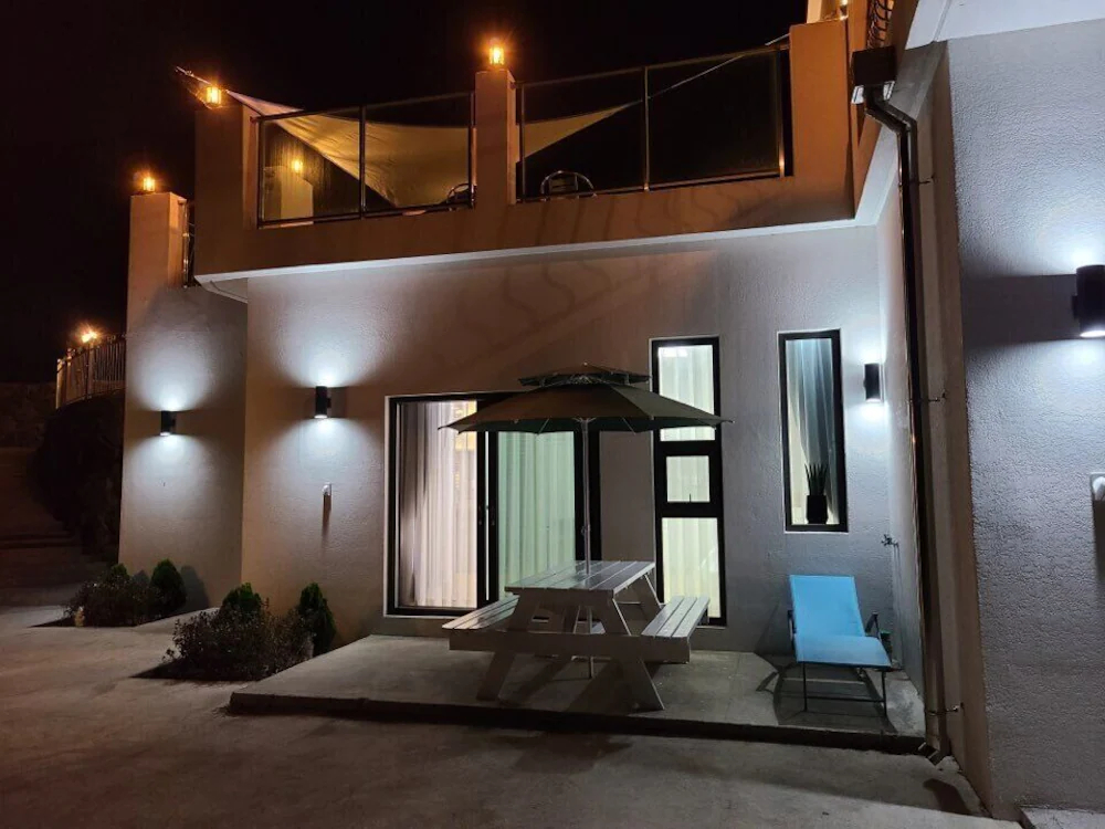 Lim Sea Side Poolvilla Pension