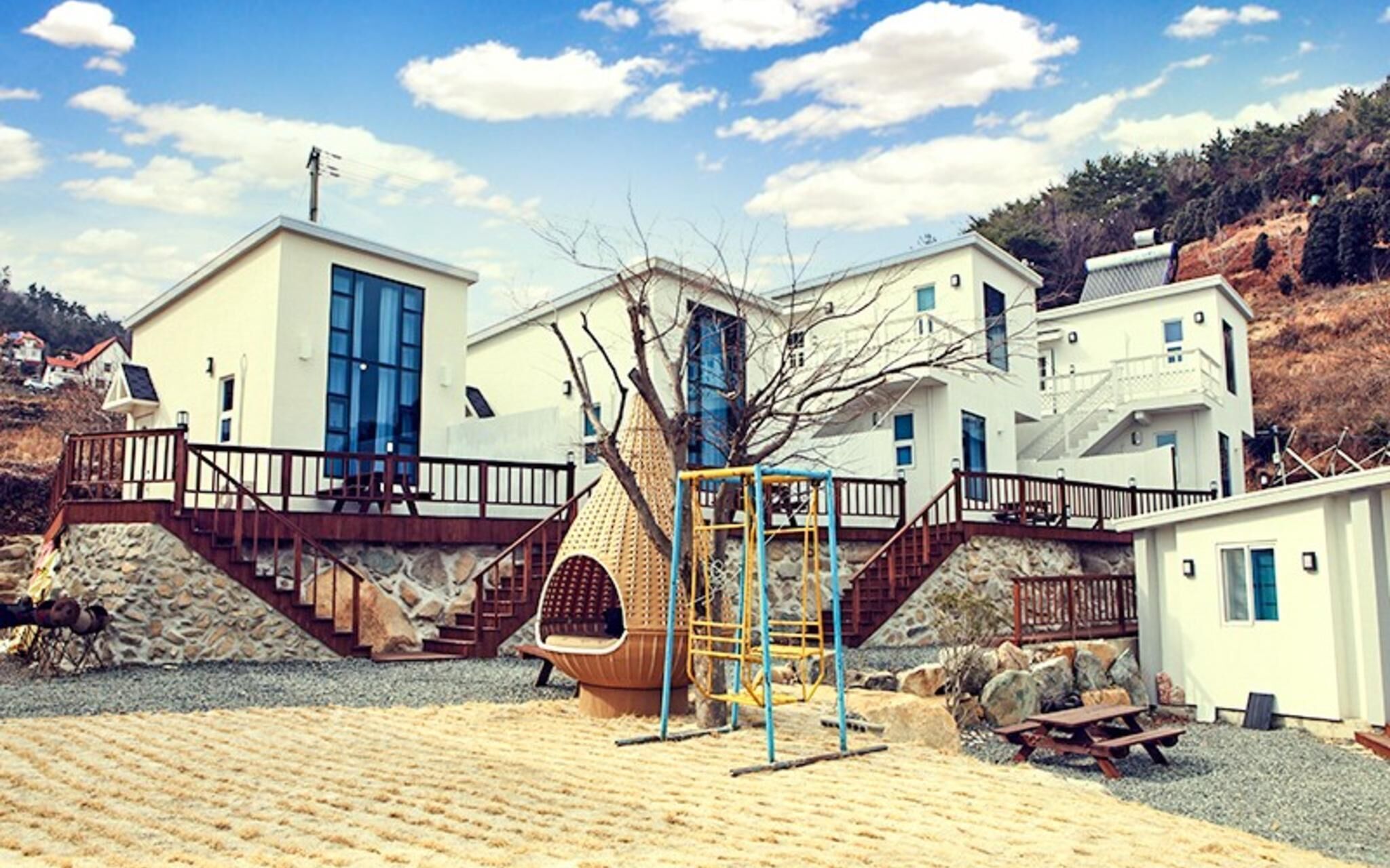 Namhae Bada Grida Pension