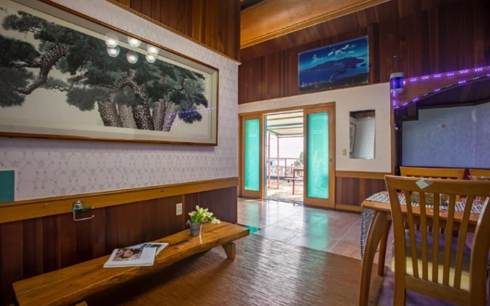 Namhae Badatga Byeoljang Pension