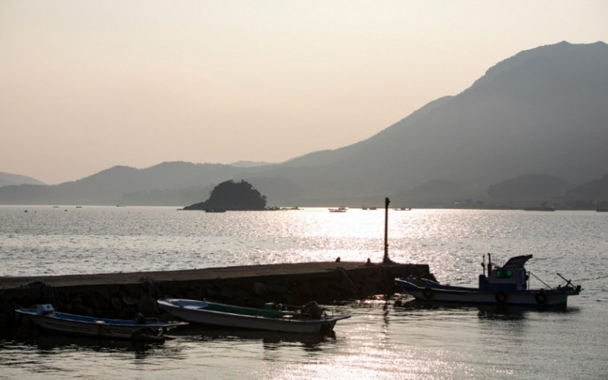 Namhae Badatga Byeoljang Pension