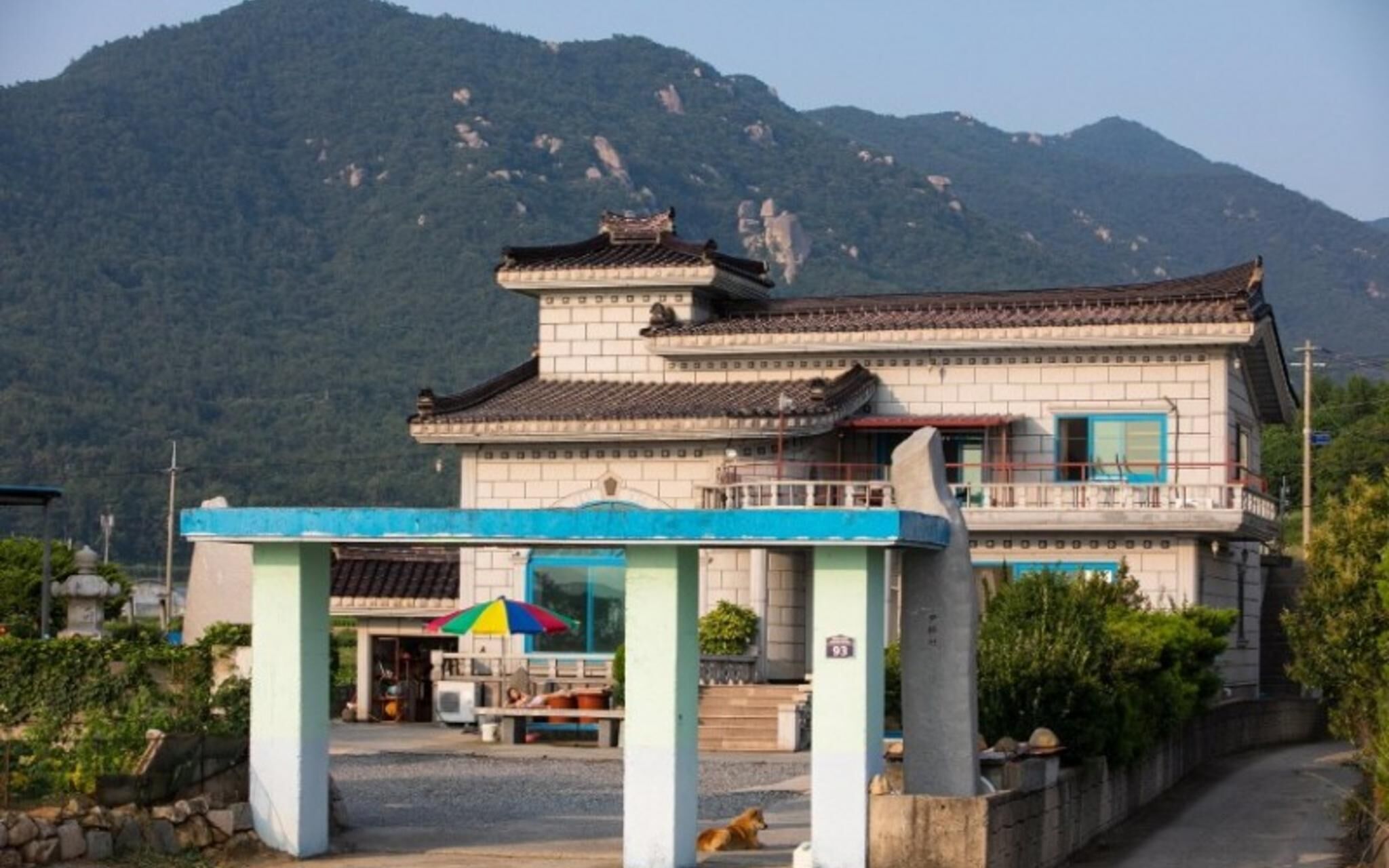 Namhae Badatga Byeoljang Pension