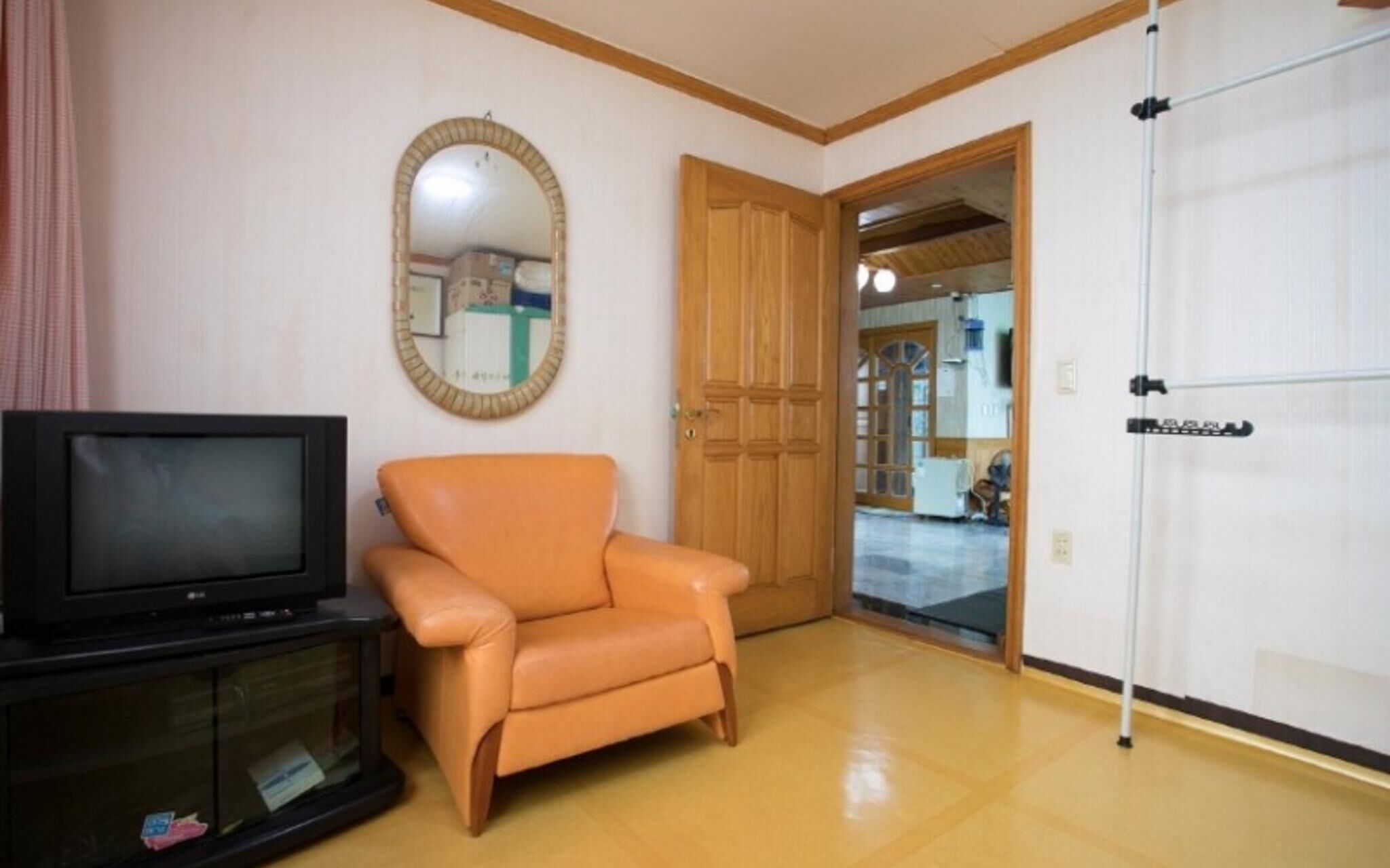 Namhae Badatga Byeoljang Pension