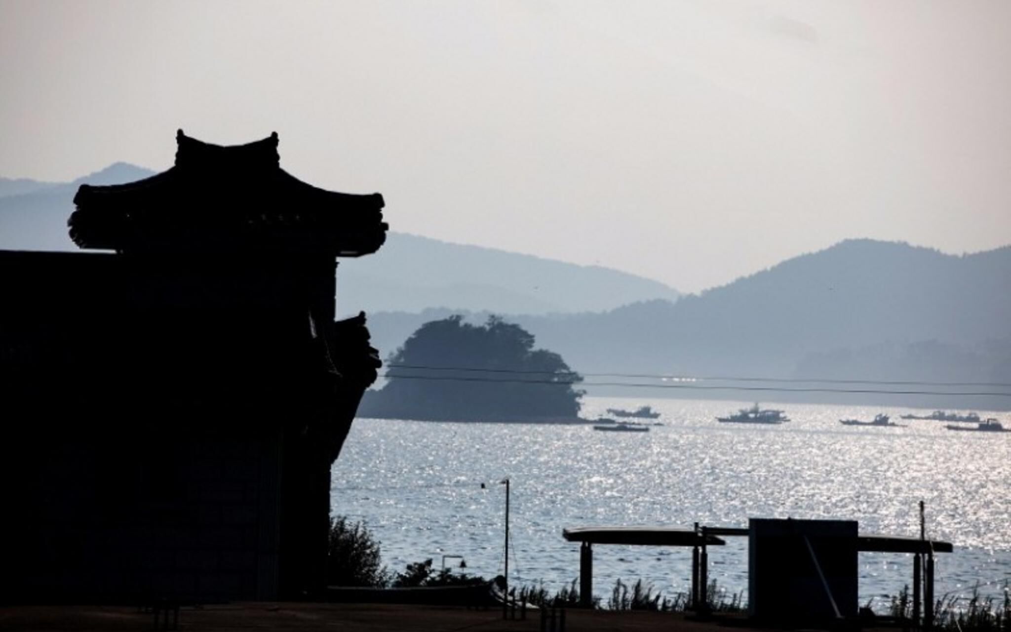 Namhae Badatga Byeoljang Pension