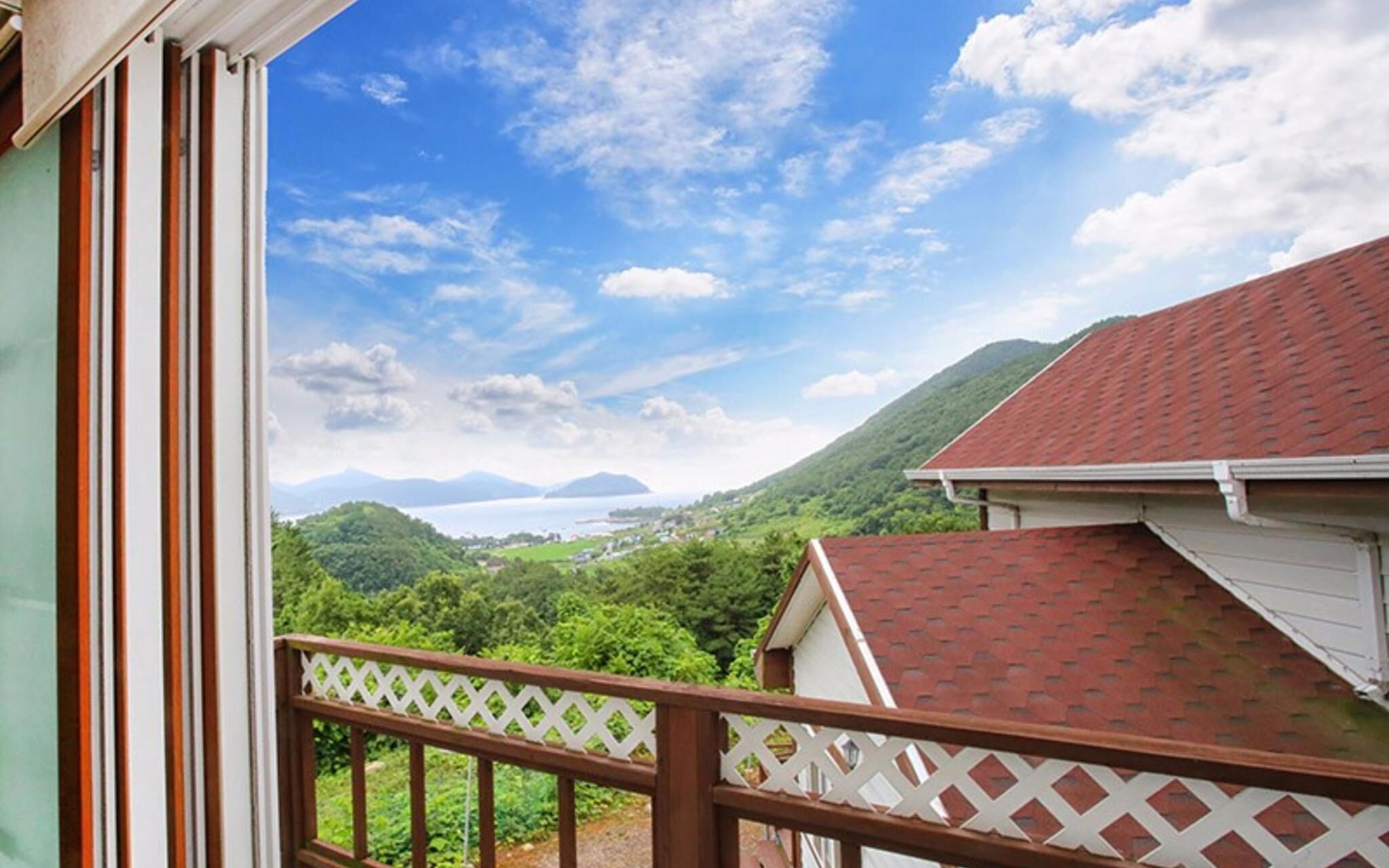 Namhae Baramkkot Pension