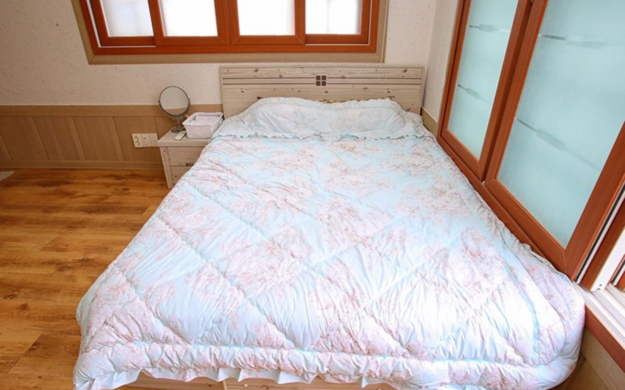 Namhae Baramkkot Pension