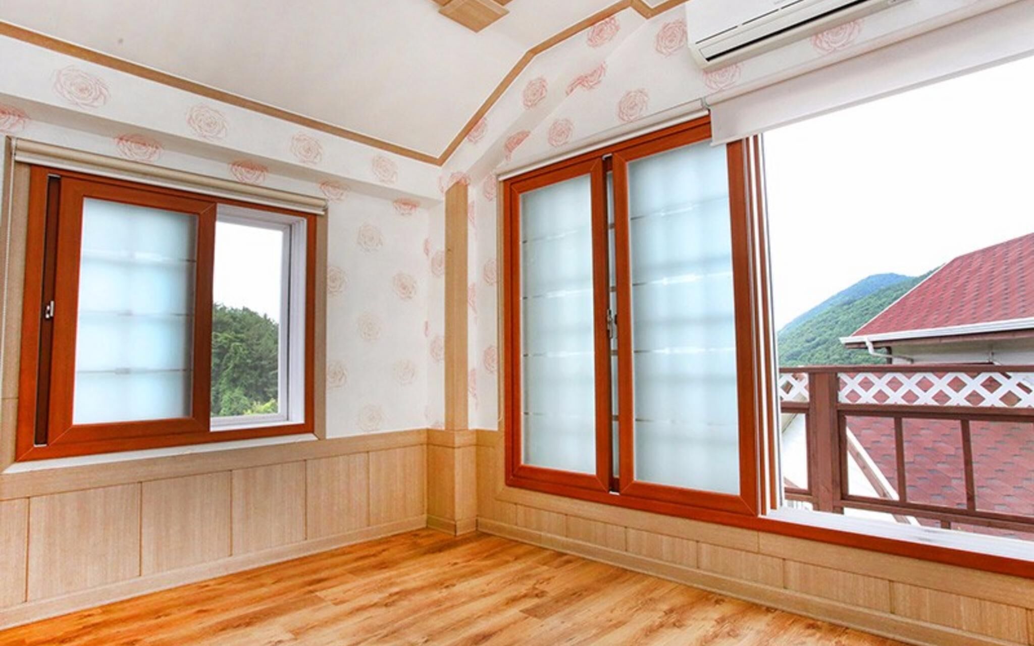 Namhae Baramkkot Pension