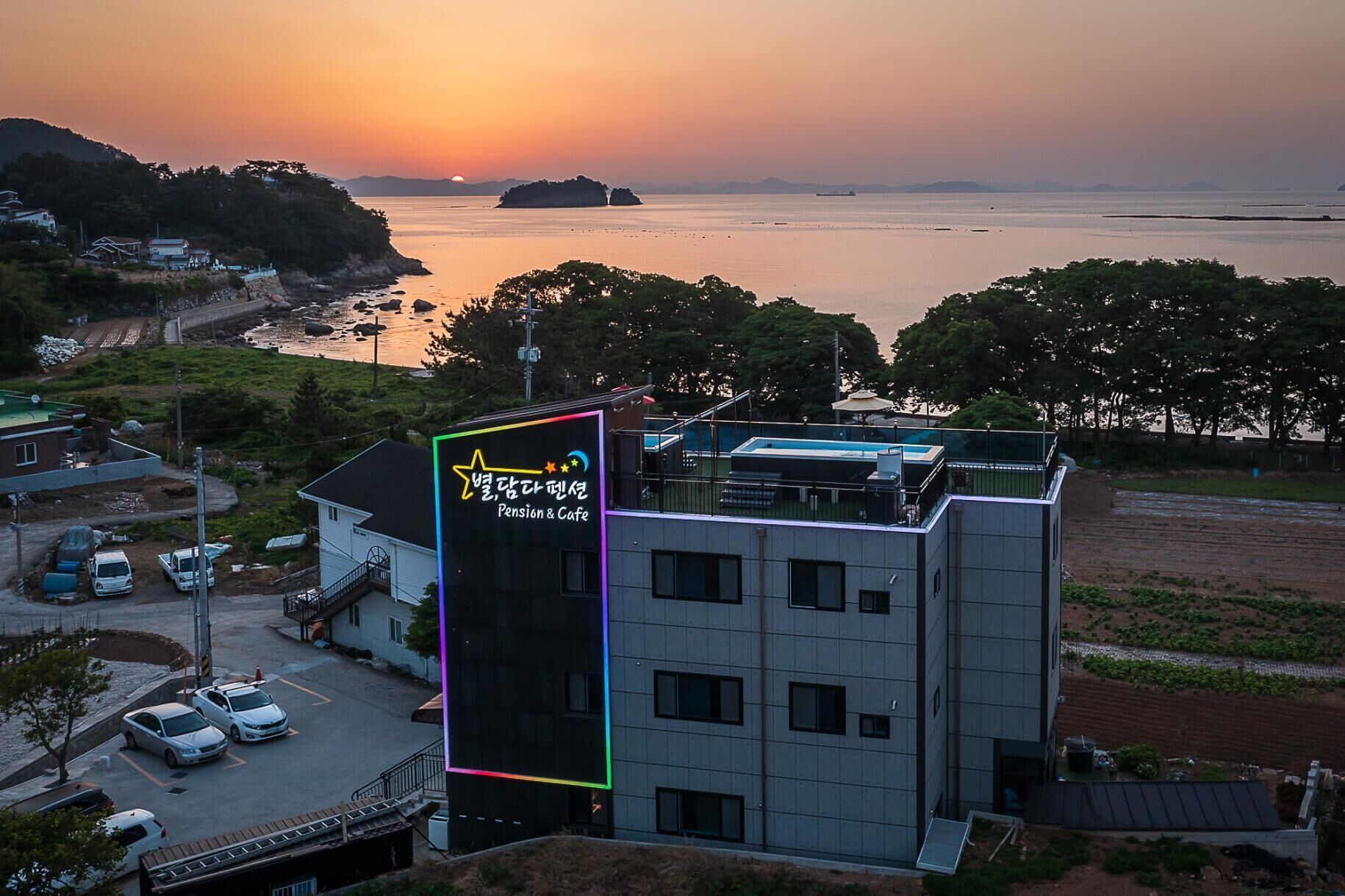 Namhae Byeoldamda Pension